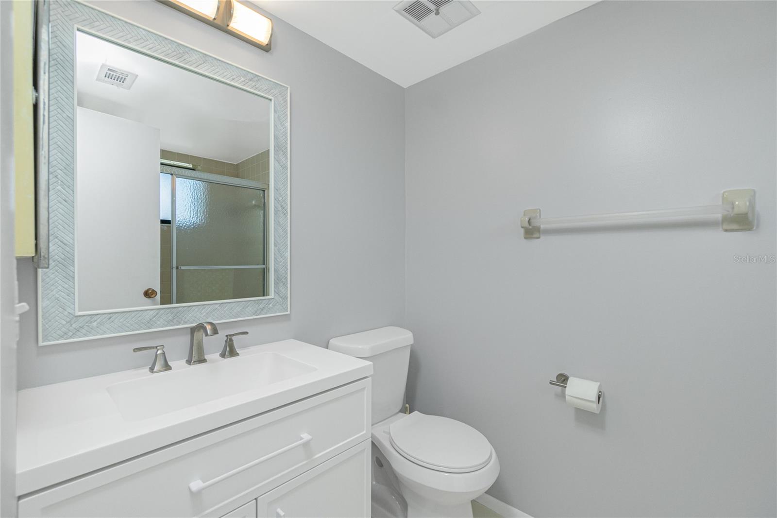 Image 20 of 40 For 1515 Forrest Nelson Boulevard R201