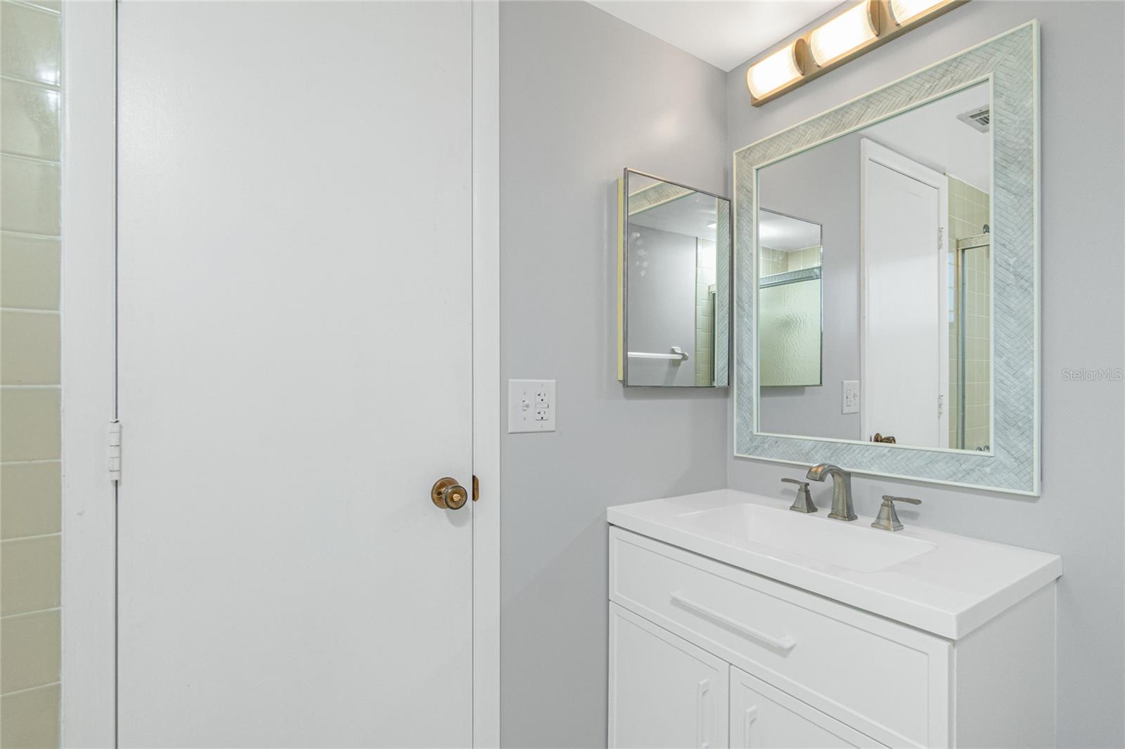 Image 22 of 40 For 1515 Forrest Nelson Boulevard R201