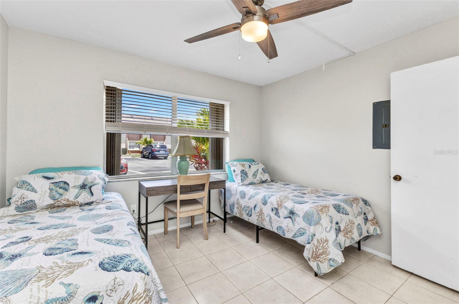 Image 22 of 36 For 25100 Sandhill Boulevard R104