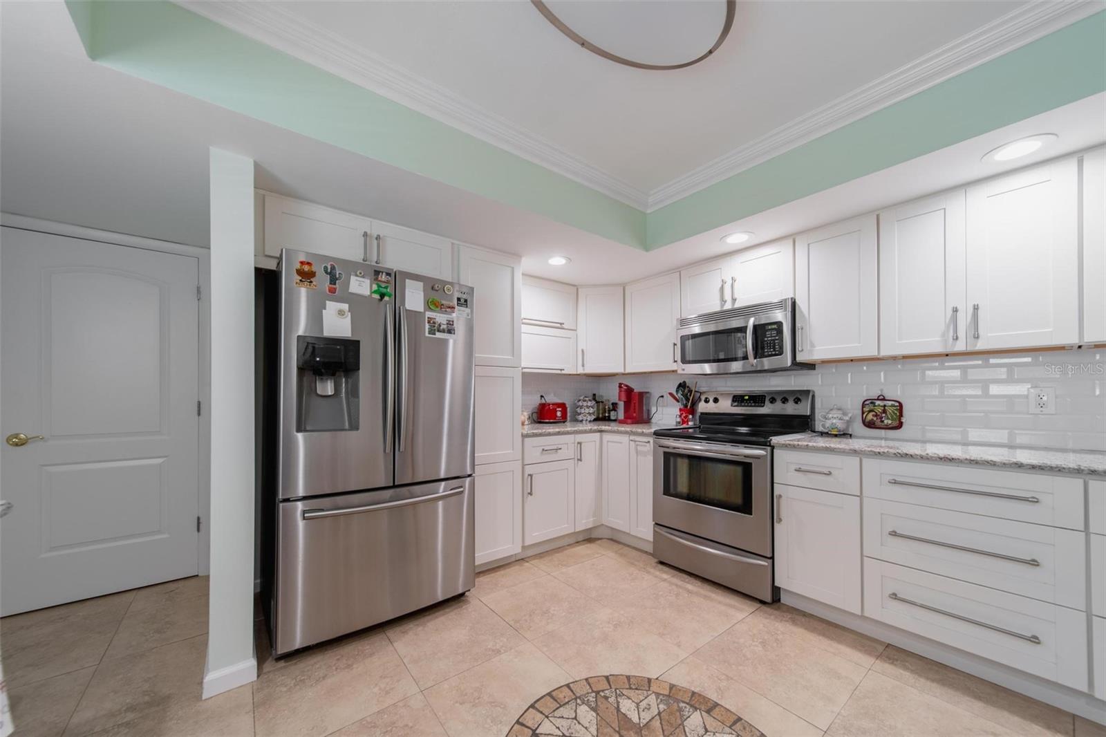 Image 11 of 36 For 5020 Brittany Drive S 324