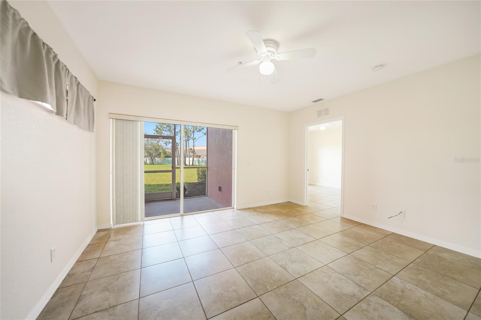 Image 16 of 46 For 2061 Willow Hammock Circle 105