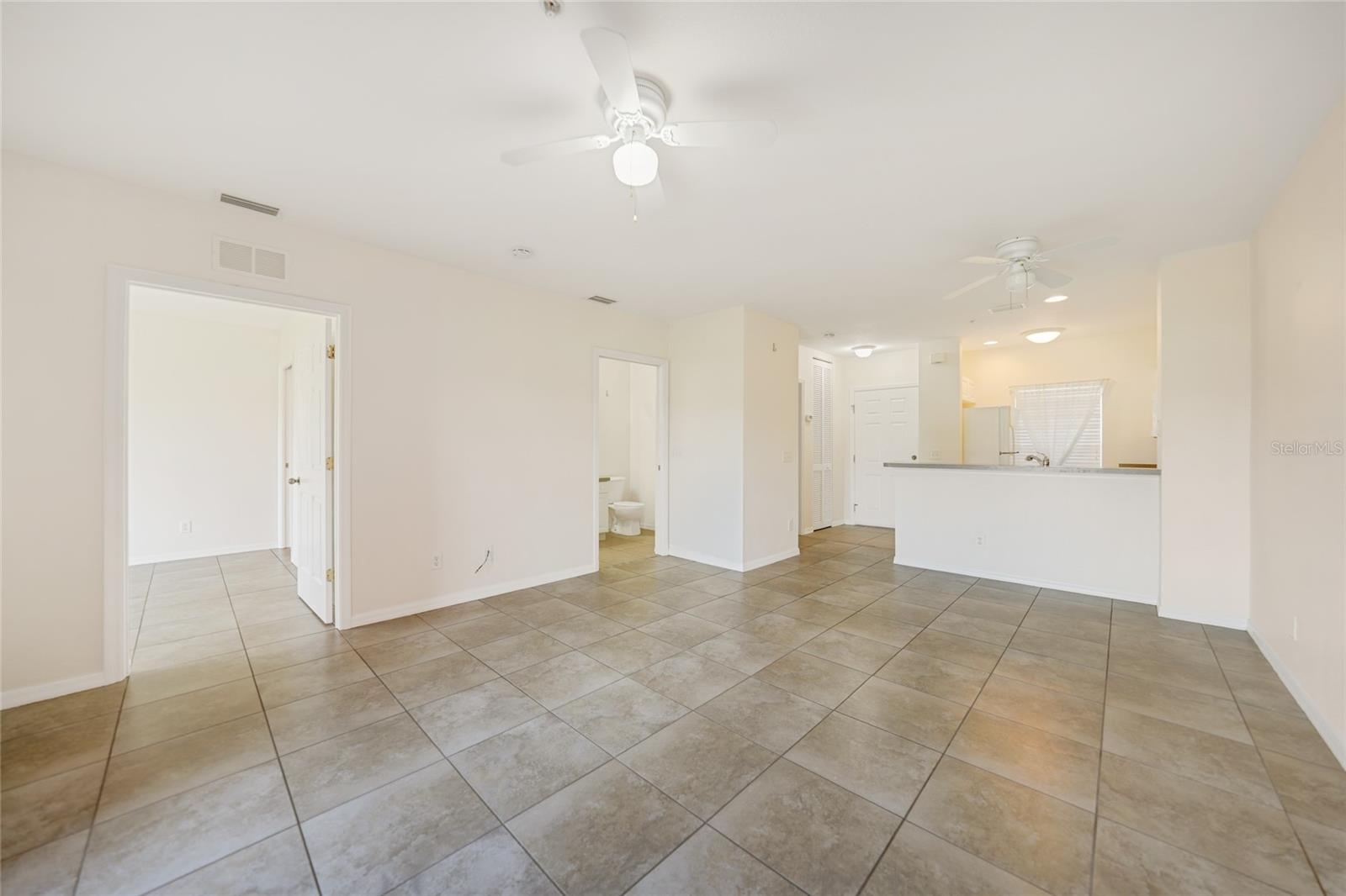 Image 19 of 46 For 2061 Willow Hammock Circle 105
