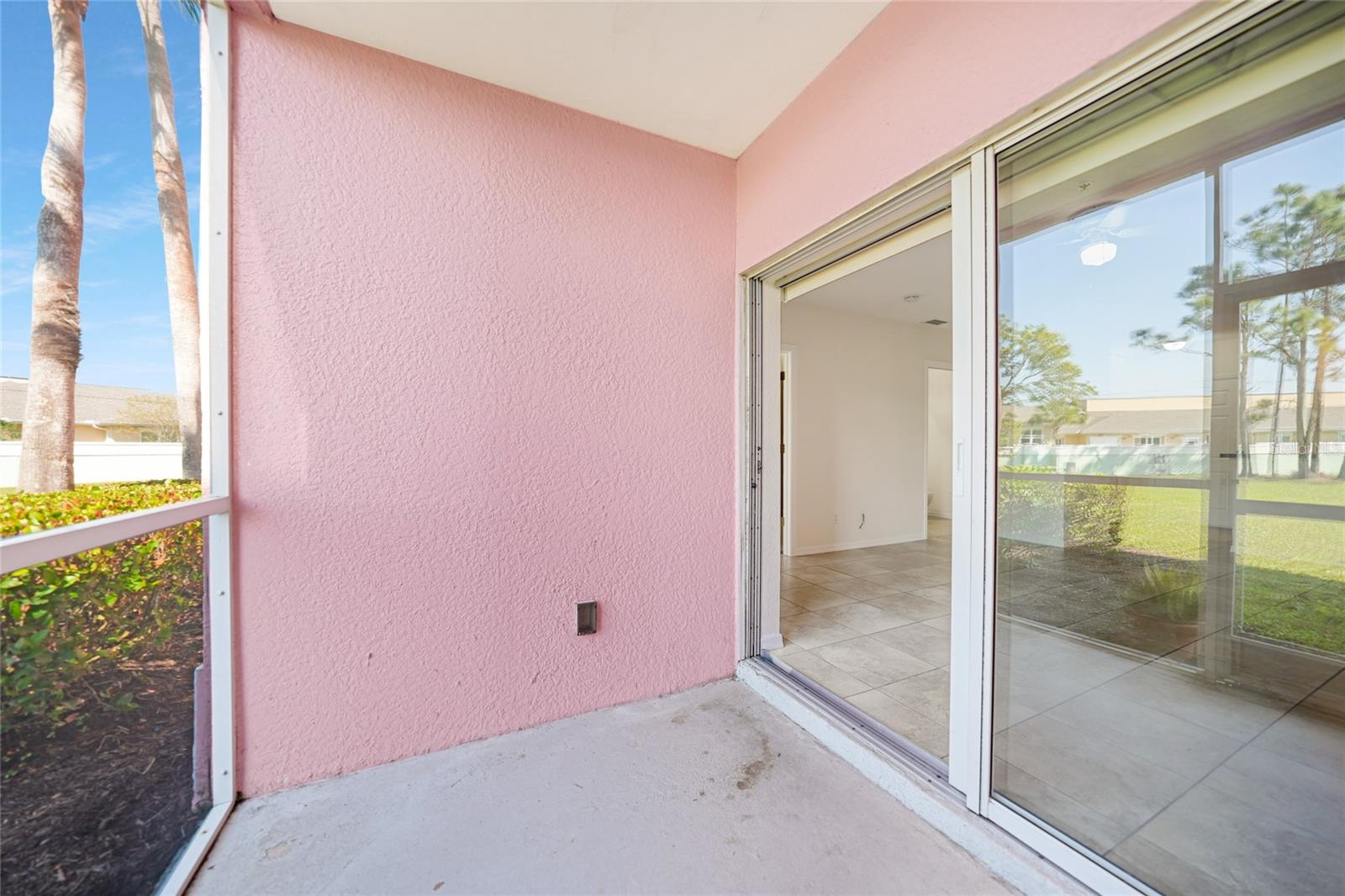 Image 34 of 46 For 2061 Willow Hammock Circle 105