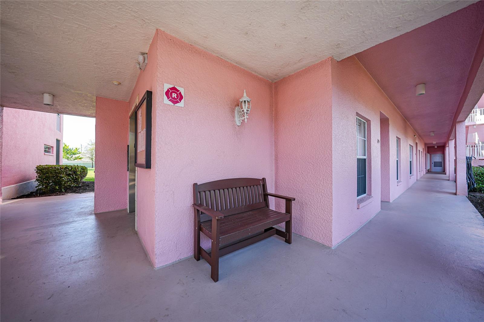 Image 7 of 46 For 2061 Willow Hammock Circle 105
