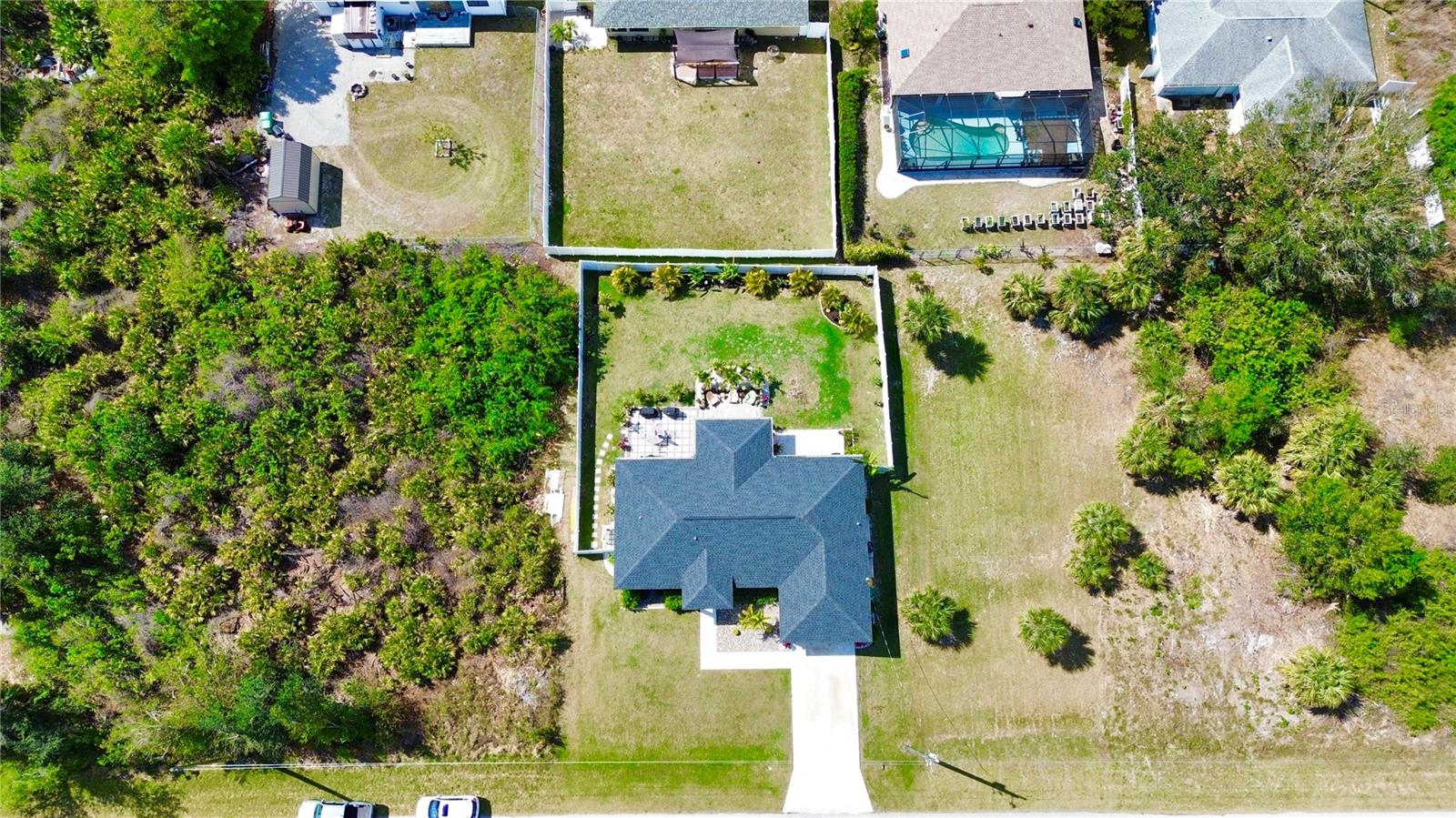 Image 2 of 51 For 7243 Patricia Place
