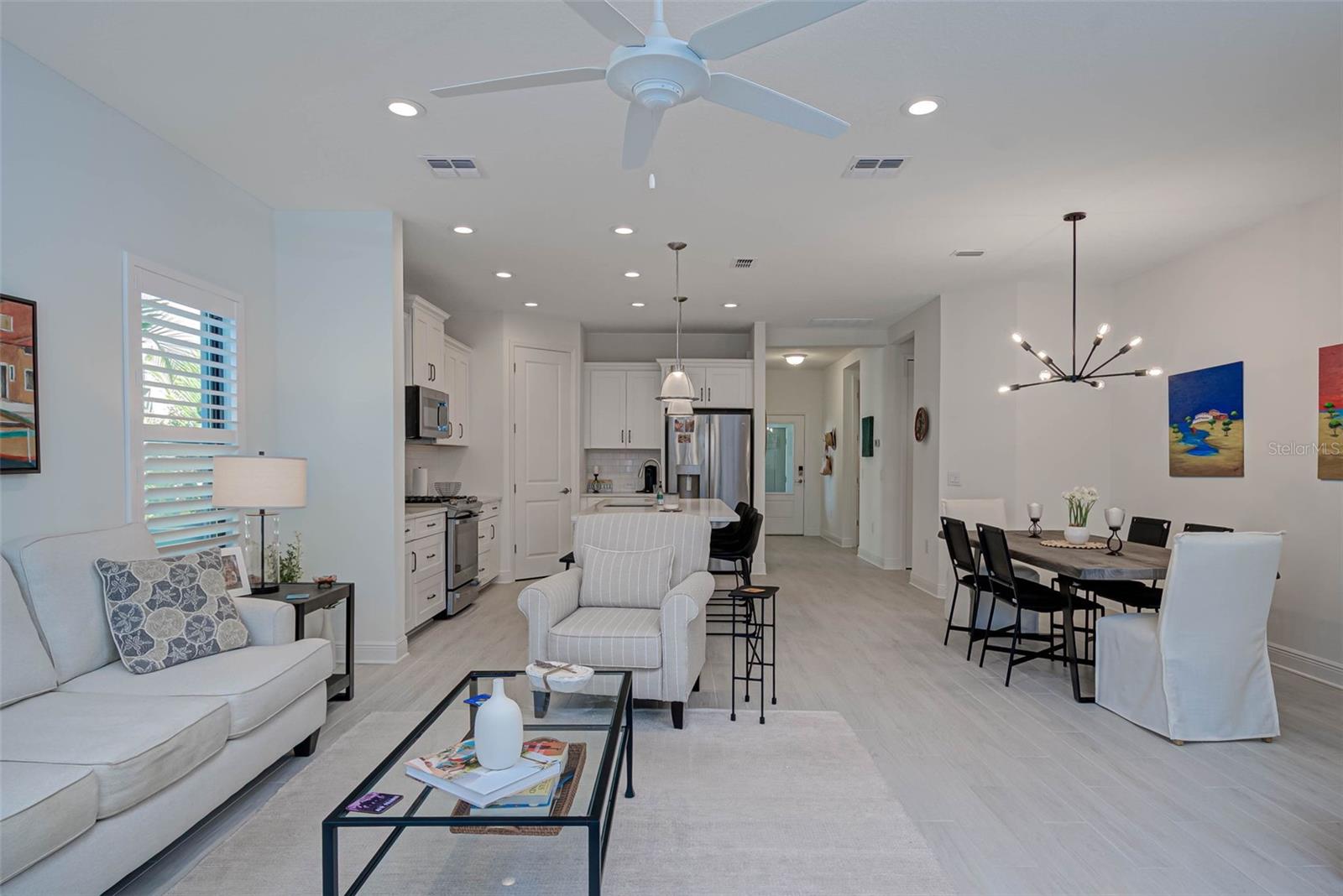Image 6 of 20 For 27500 Janzen Court