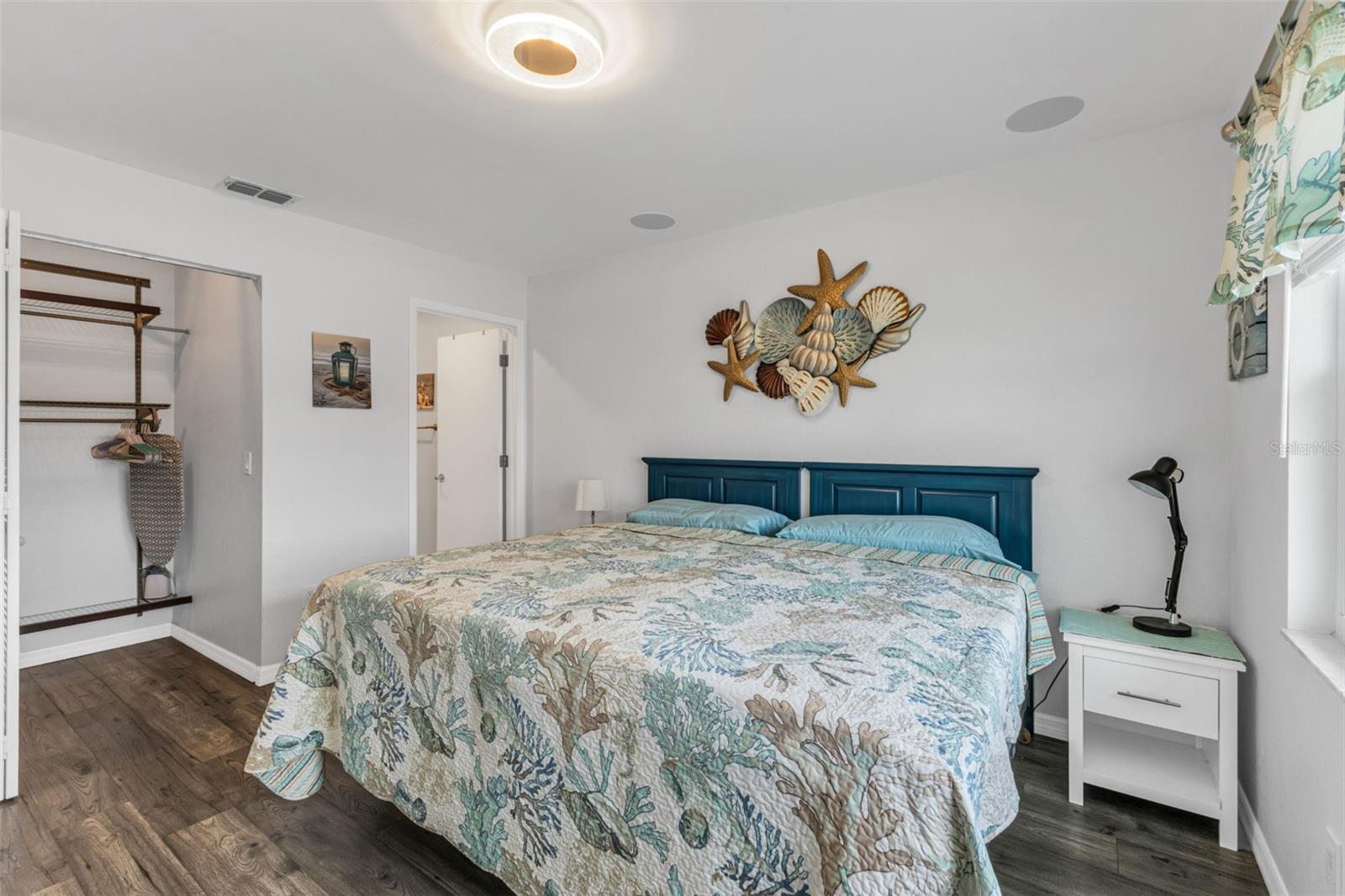 Image 13 of 22 For 25100 Sandhill Boulevard I201