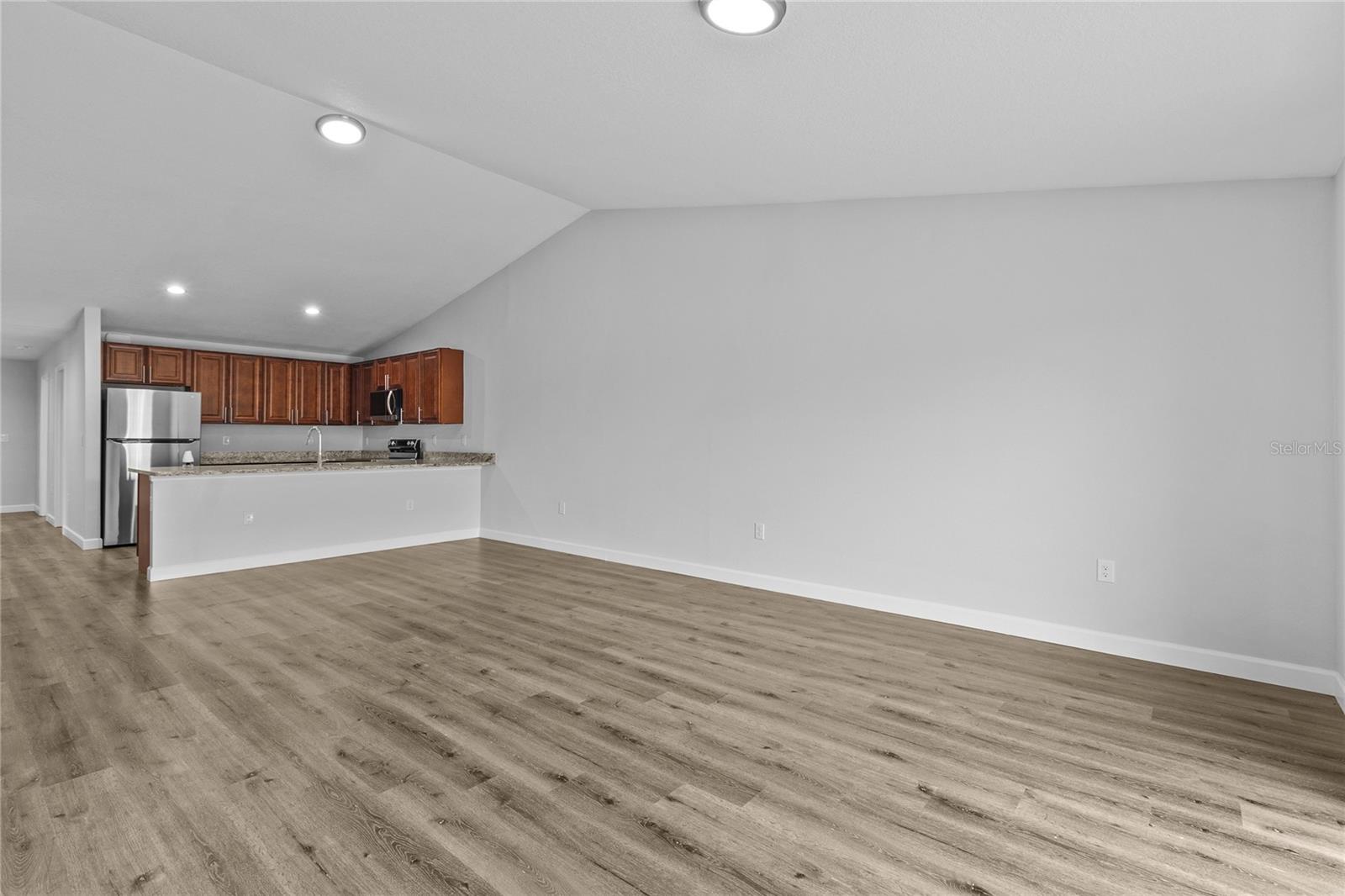 Image 16 of 46 For 8471 Agate Street 8473