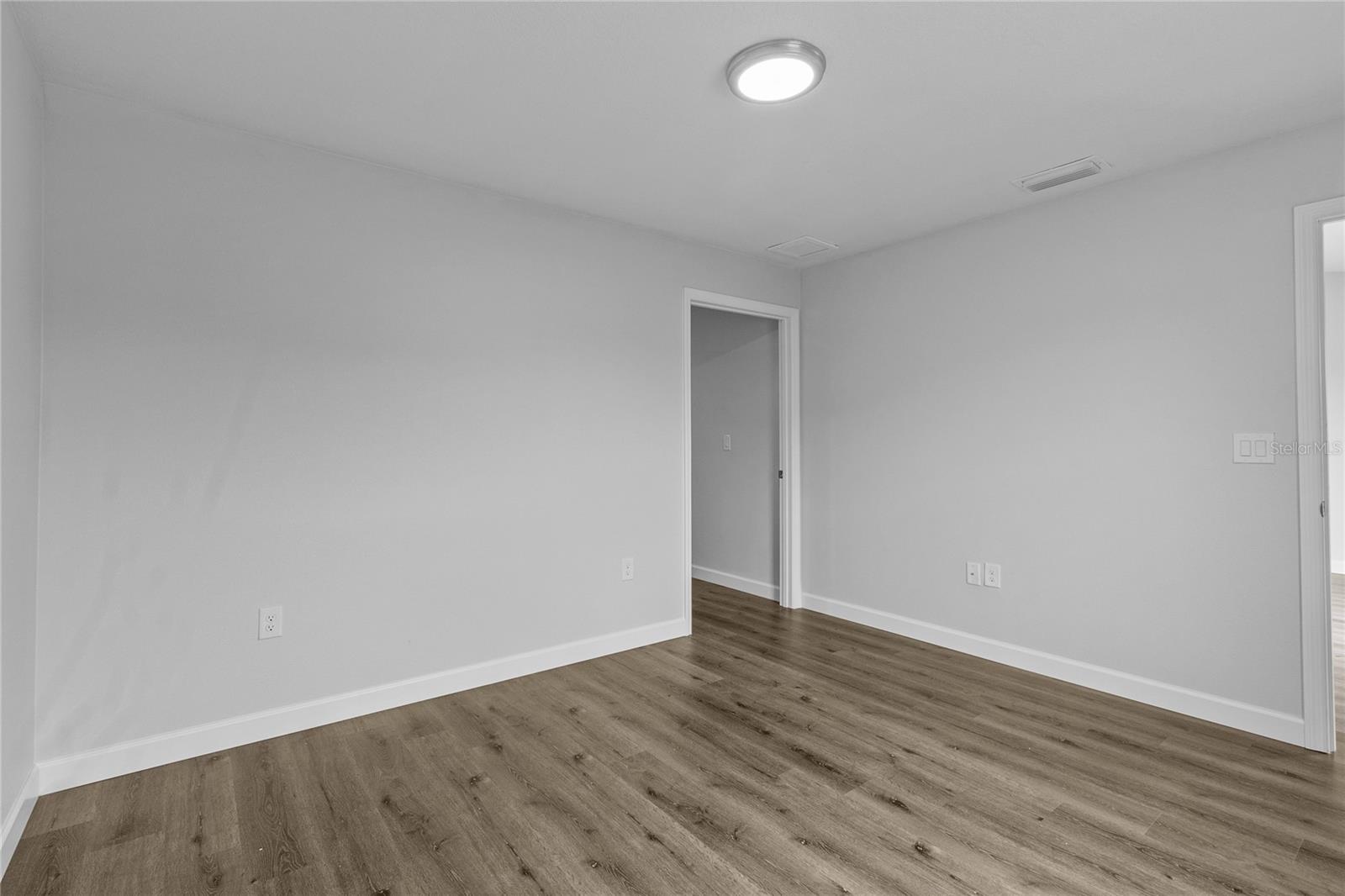 Image 18 of 46 For 8471 Agate Street 8473