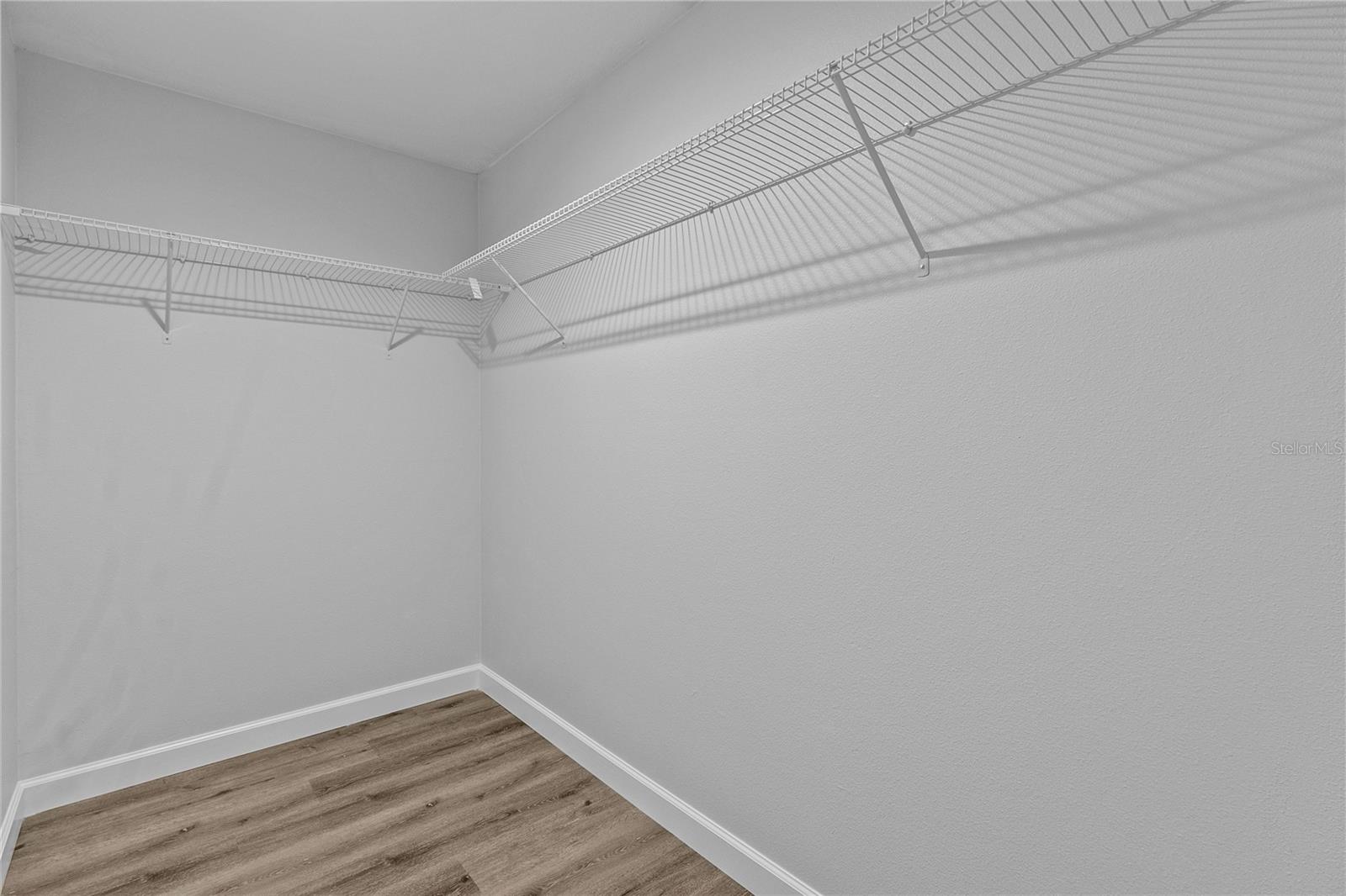 Image 21 of 46 For 8471 Agate Street 8473