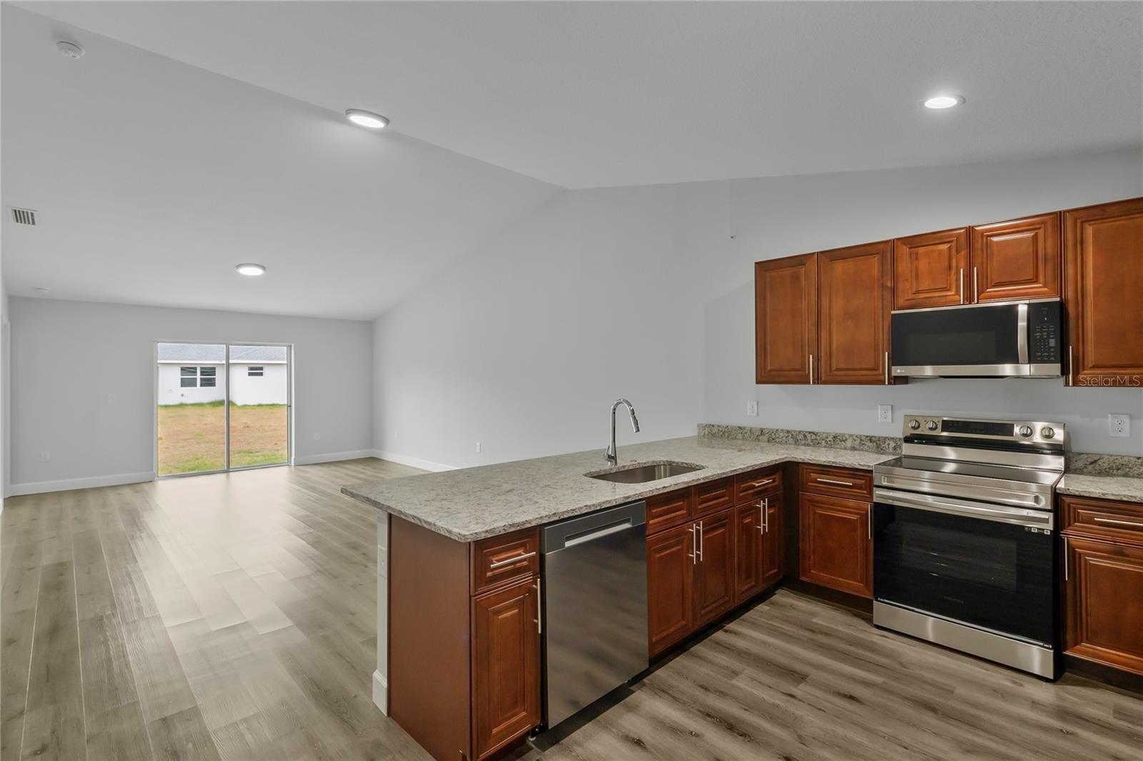 Image 29 of 46 For 8471 Agate Street 8473