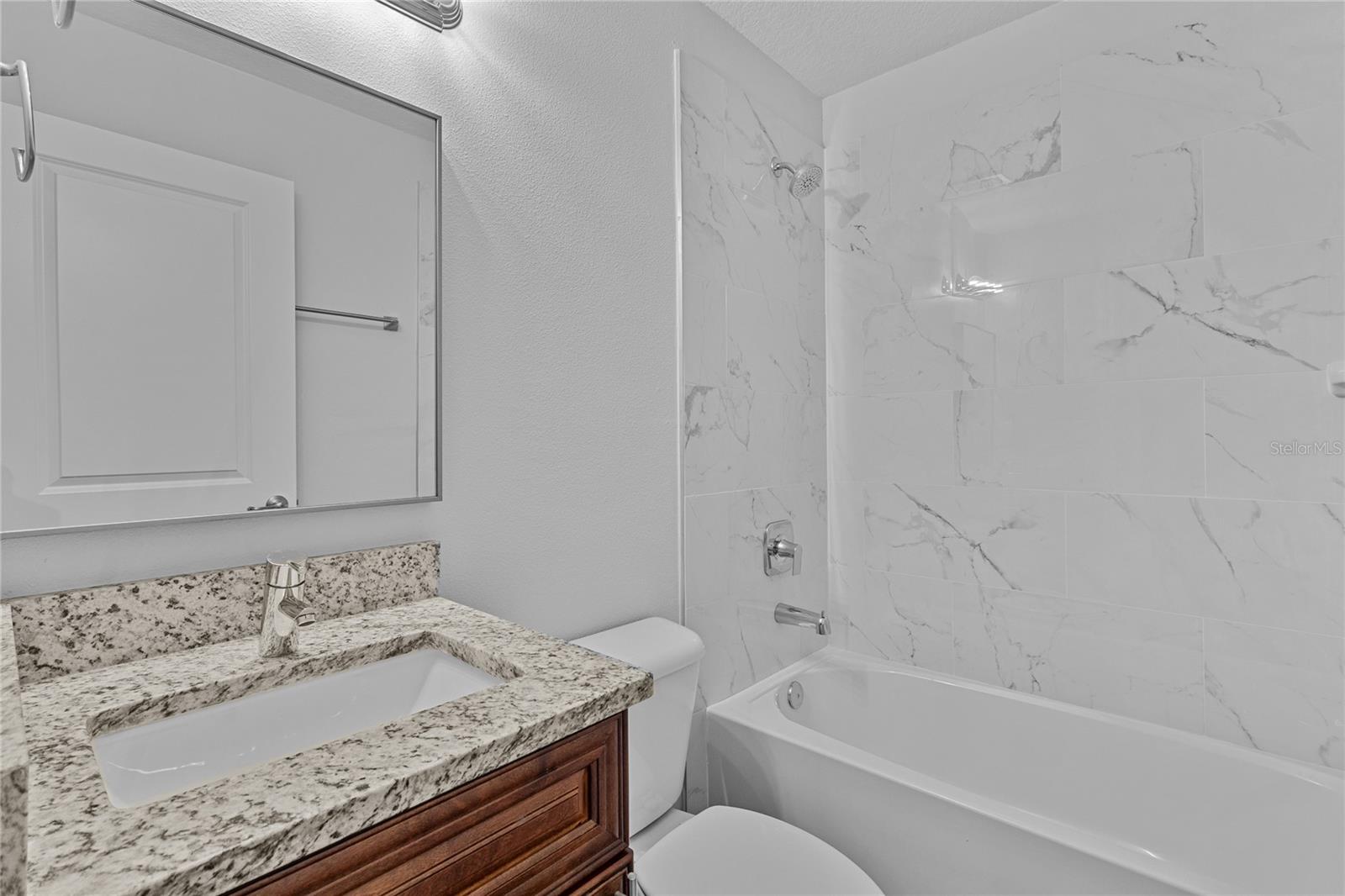 Image 6 of 46 For 8471 Agate Street 8473