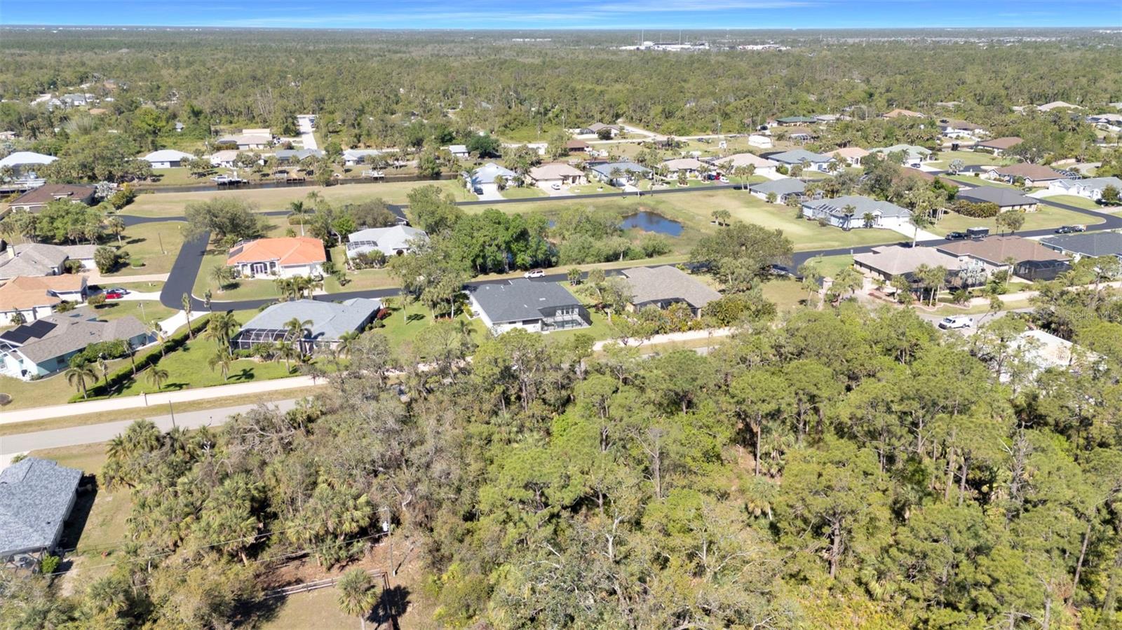 Image 11 of 21 For 2456 Hiawatha Street