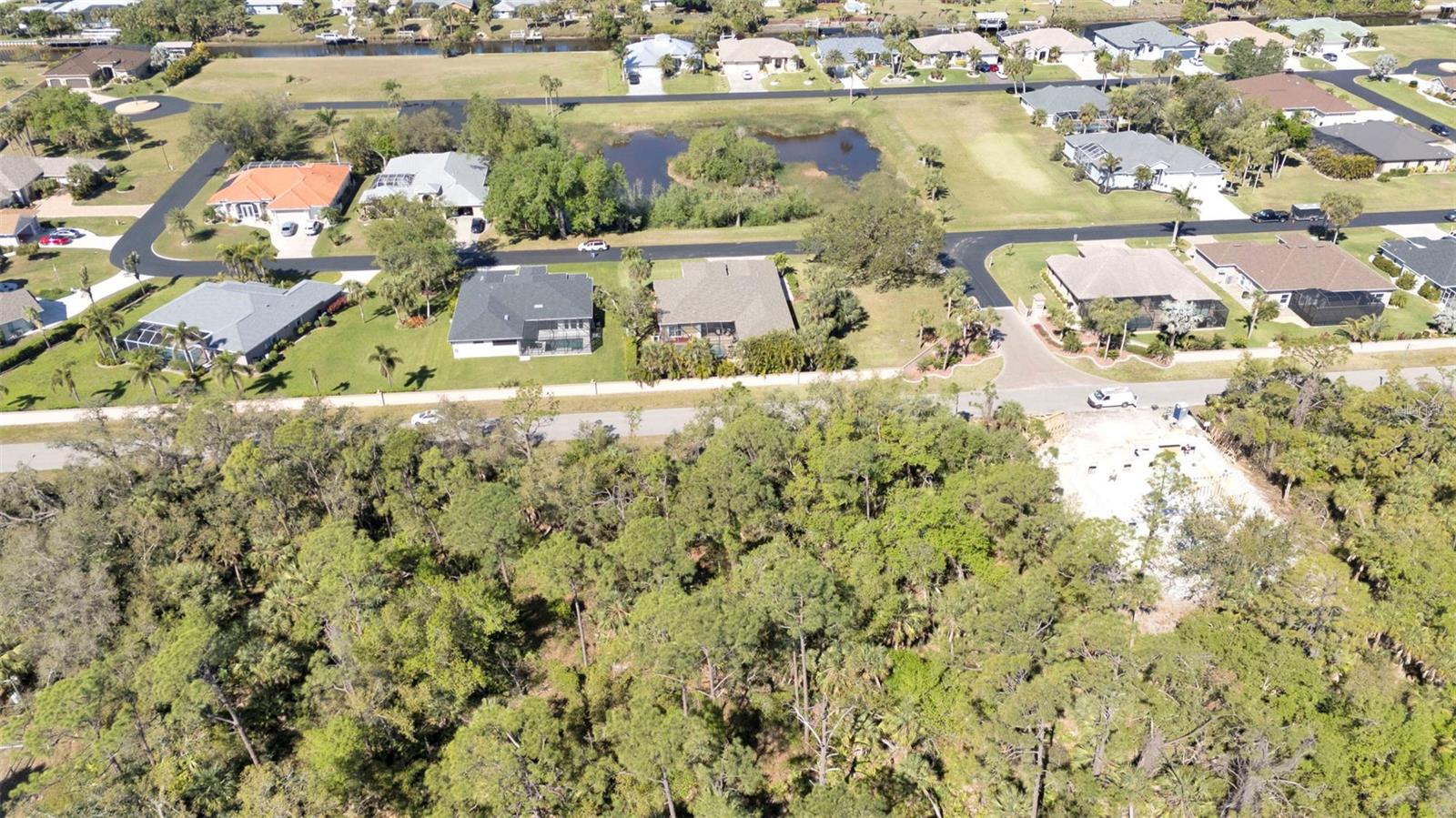 Image 13 of 21 For 2456 Hiawatha Street