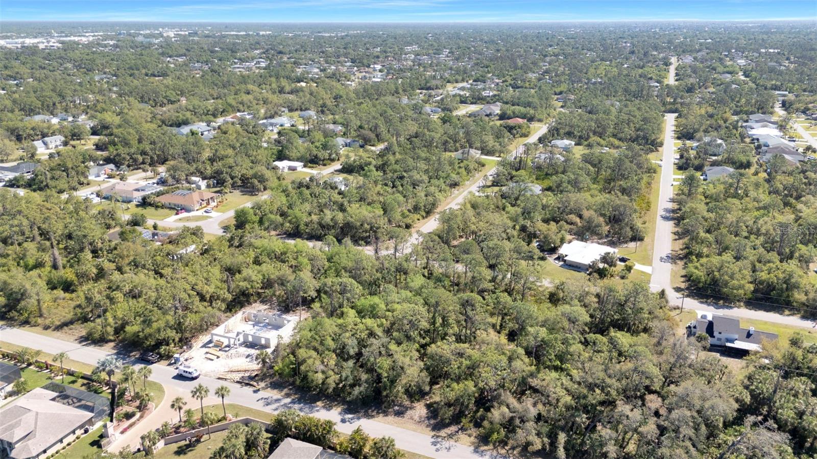 Image 20 of 21 For 2456 Hiawatha Street