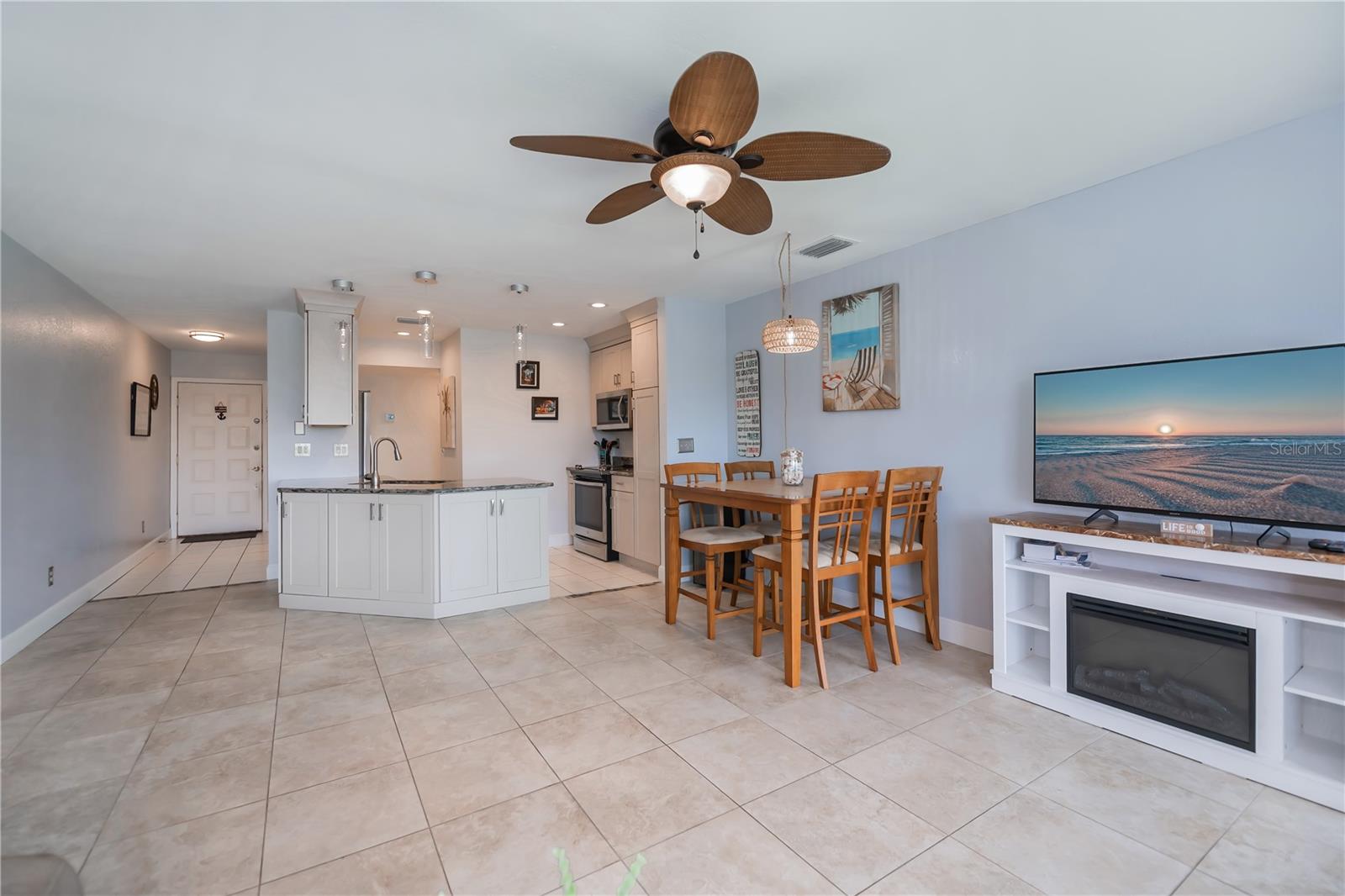 Image 6 of 60 For 3256 White Ibis Court 13b