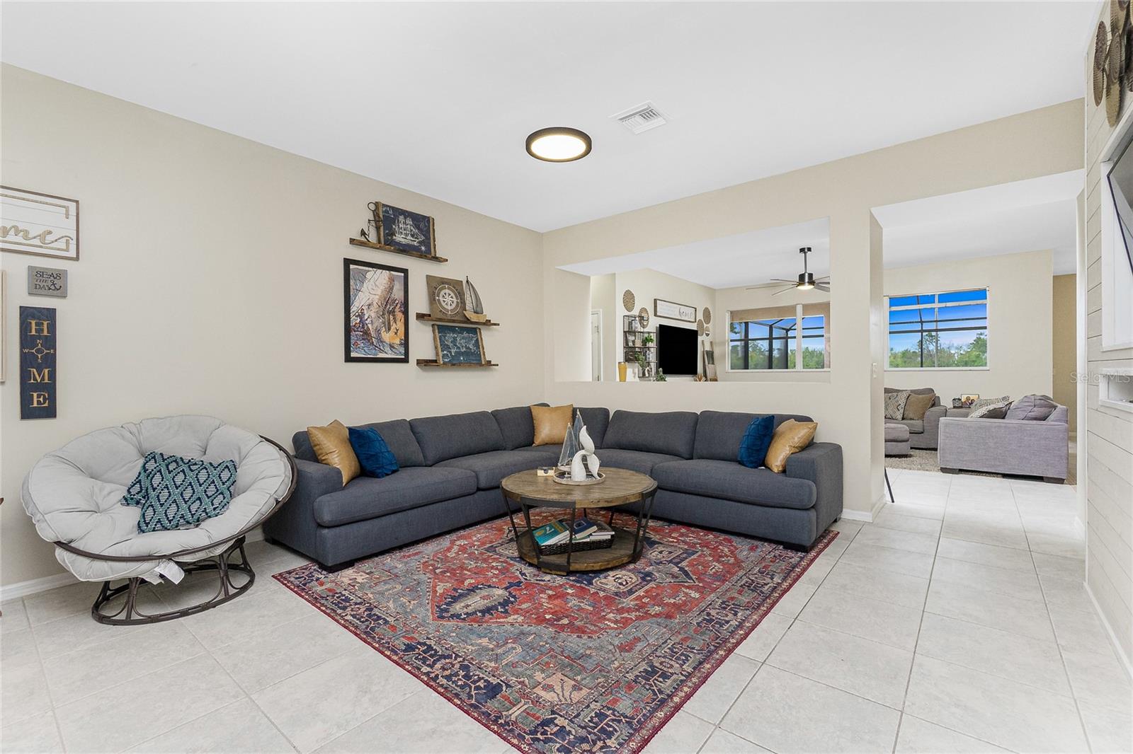 Image 8 of 56 For 12759 Pembroke Circle S
