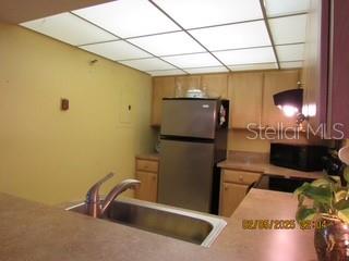 Image 14 of 33 For 21405 Olean Boulevard 605
