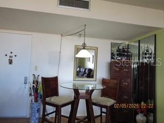 Image 18 of 33 For 21405 Olean Boulevard 605