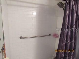 Image 24 of 33 For 21405 Olean Boulevard 605