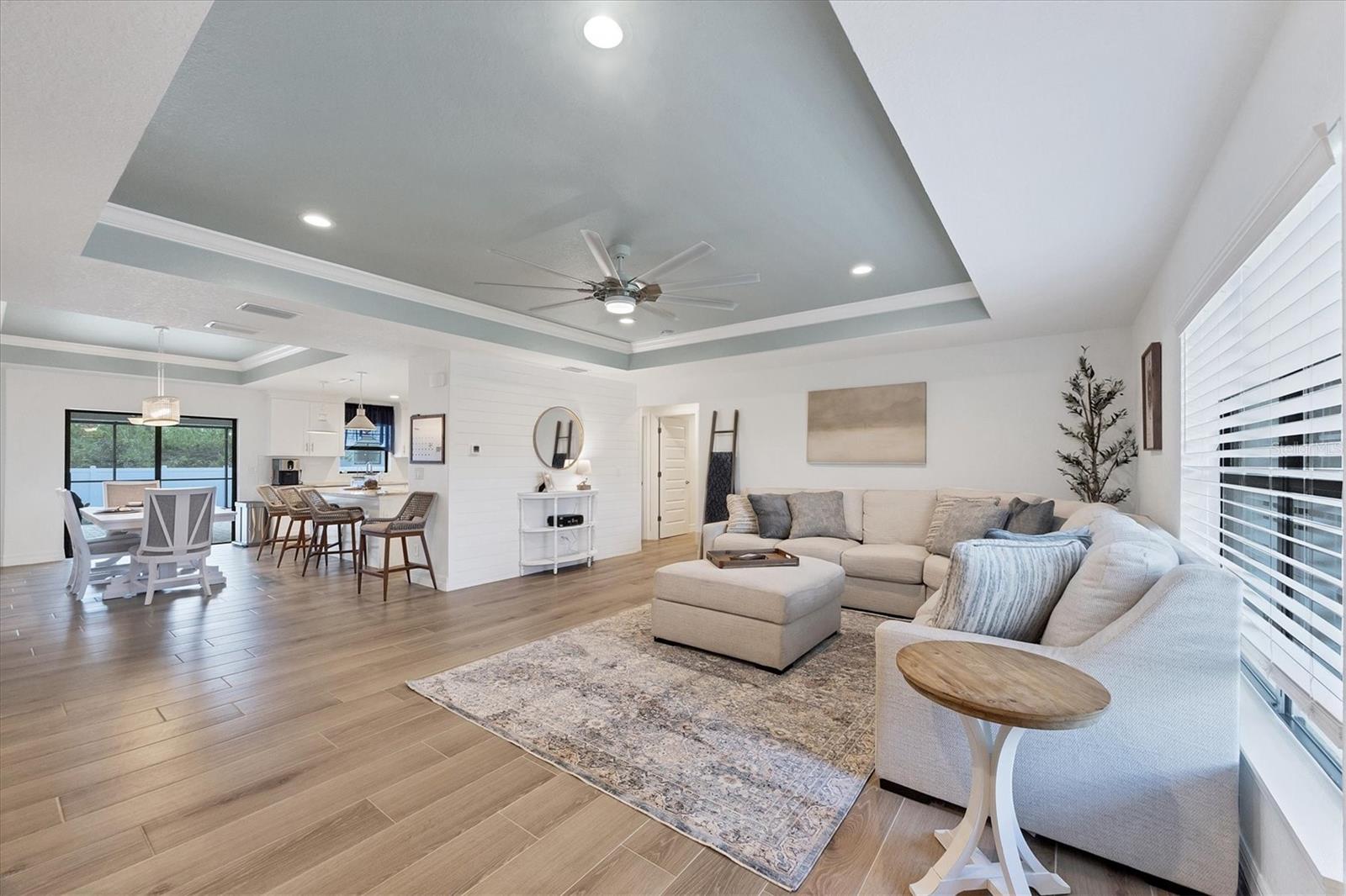 Image 5 of 26 For 14325 Mcfarland Avenue