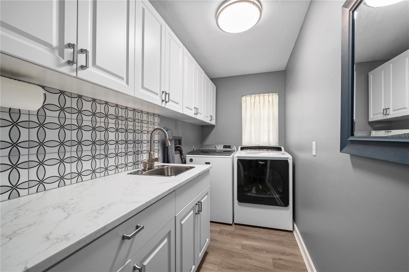 Image 32 of 50 For 12734 Pembroke Circle S