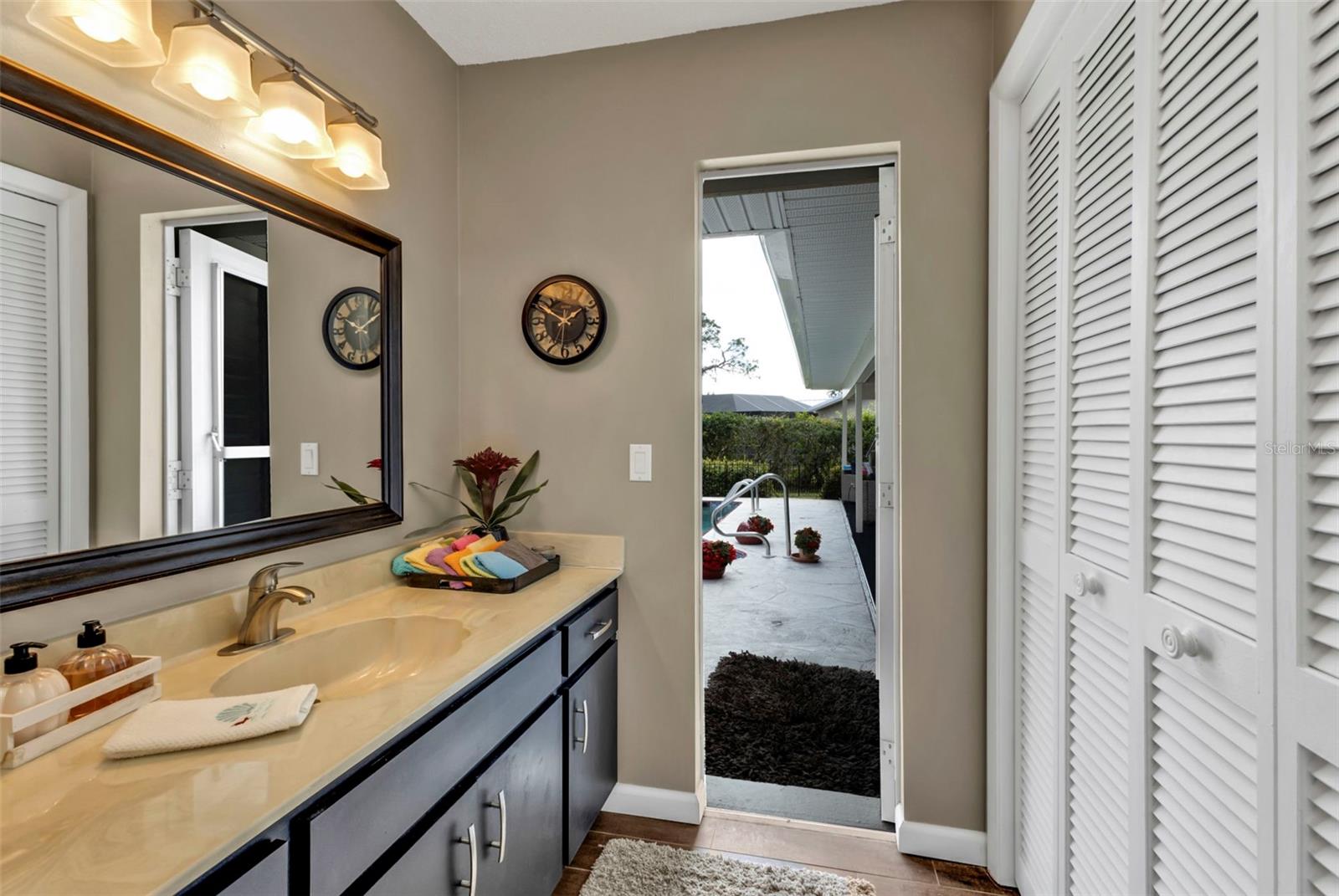 Image 11 of 74 For 1430 Aken Street