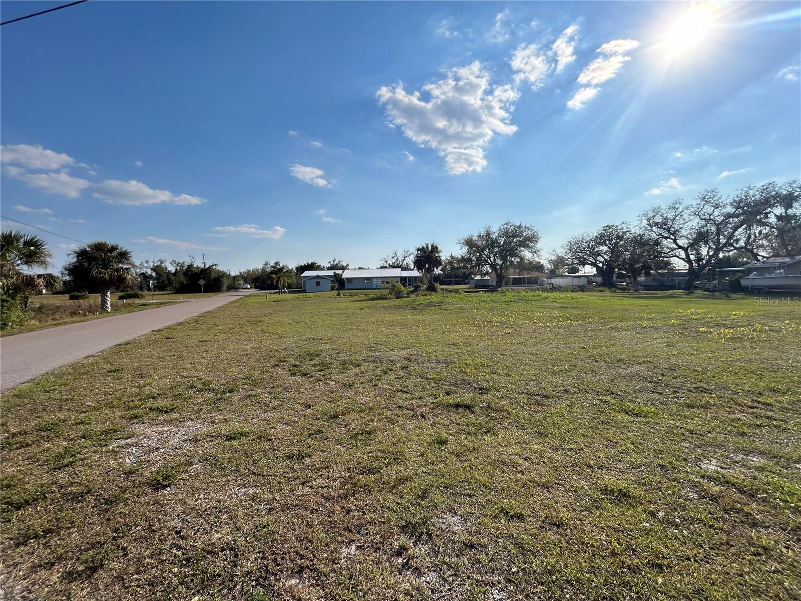 Image 4 of 6 For 411 Hile Lane
