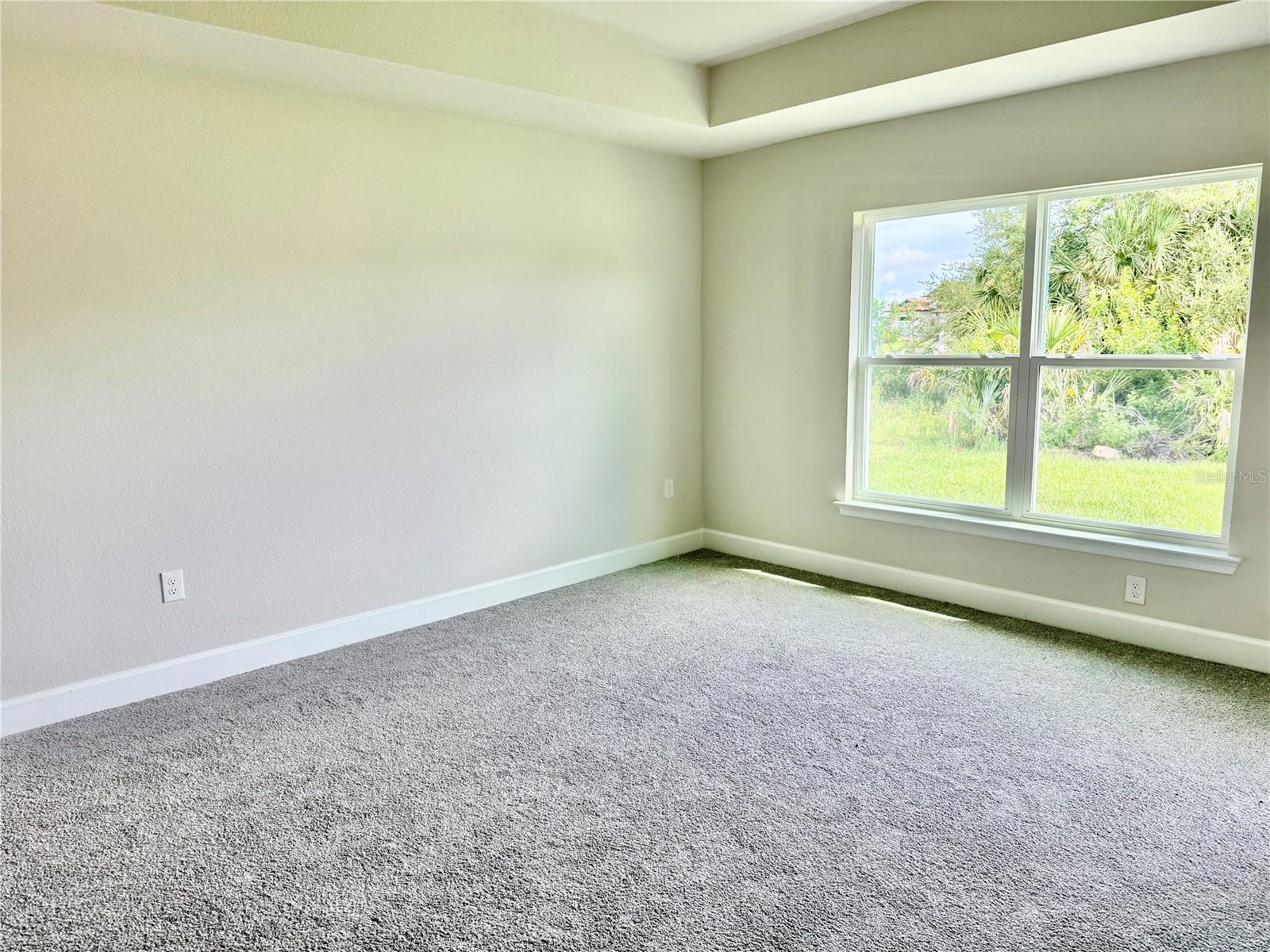 Image 12 of 15 For 14735 Keystone Boulevard