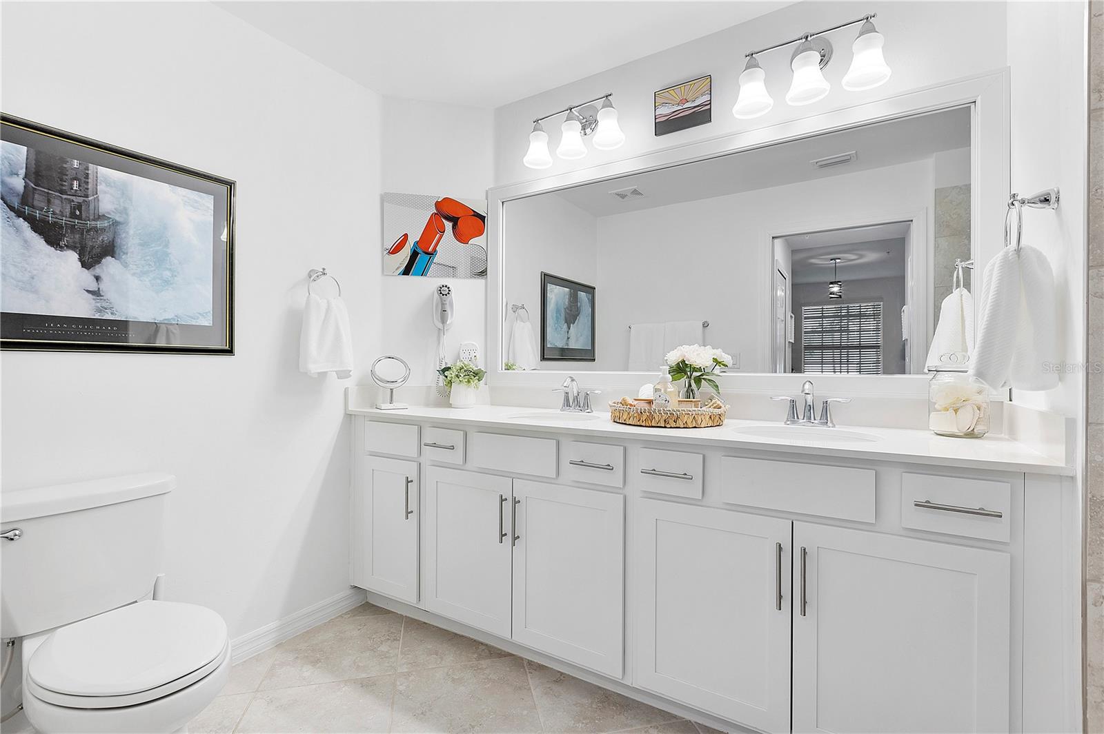 Image 15 of 43 For 15970 Grassland Lane 2816