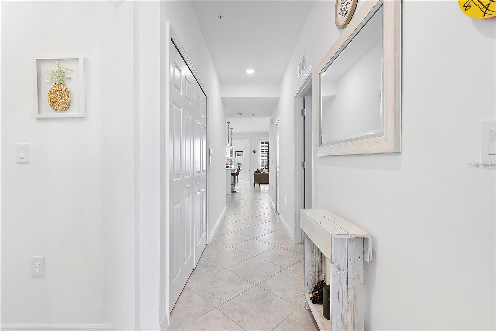 Image 18 of 43 For 15970 Grassland Lane 2816