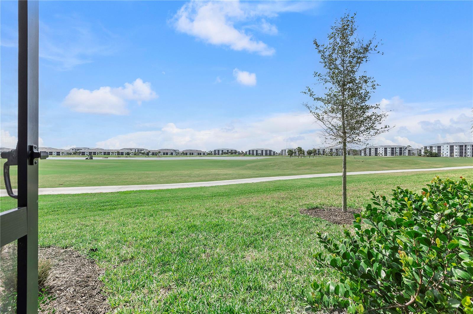 Image 30 of 43 For 15970 Grassland Lane 2816