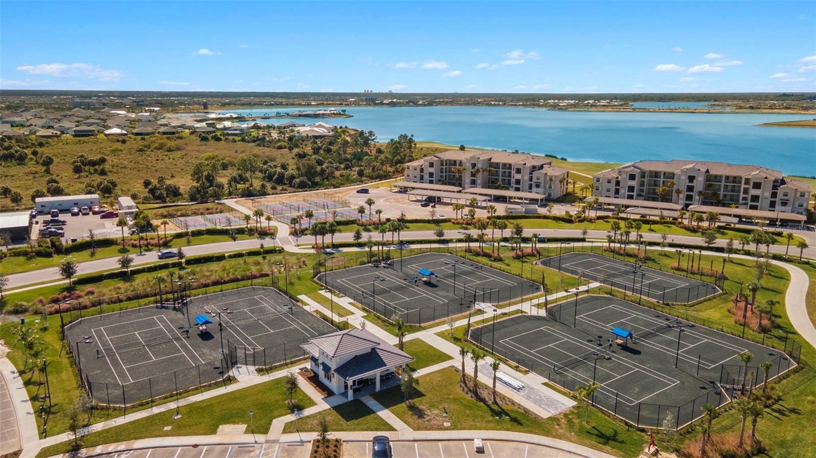 Image 39 of 43 For 15970 Grassland Lane 2816