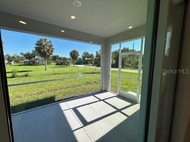Image 6 of 7 For 12072 Waterman Avenue