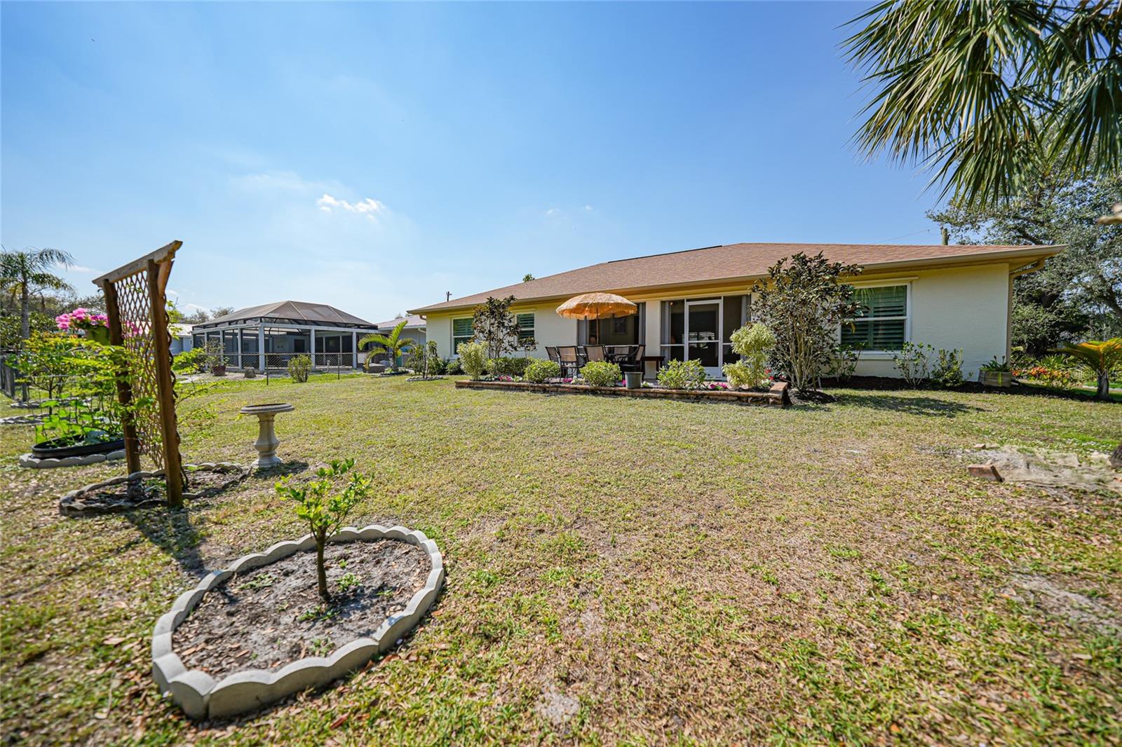Image 43 of 57 For 468 Paramaribo Street