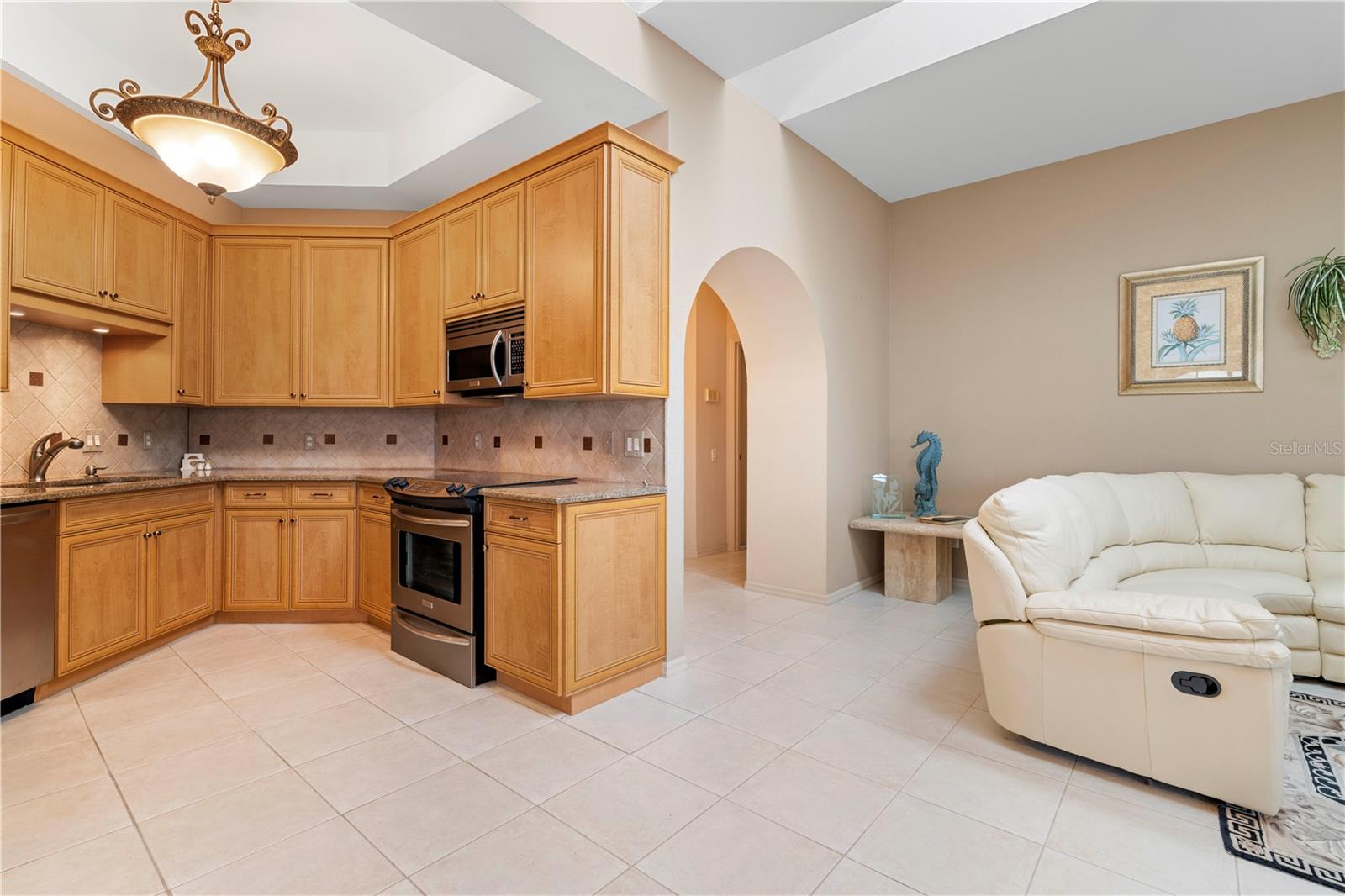 Image 21 of 68 For 5032 La Costa Island Court