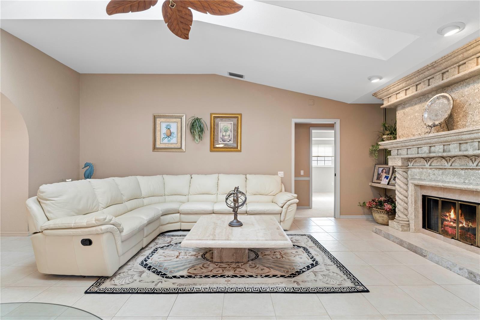 Image 24 of 68 For 5032 La Costa Island Court