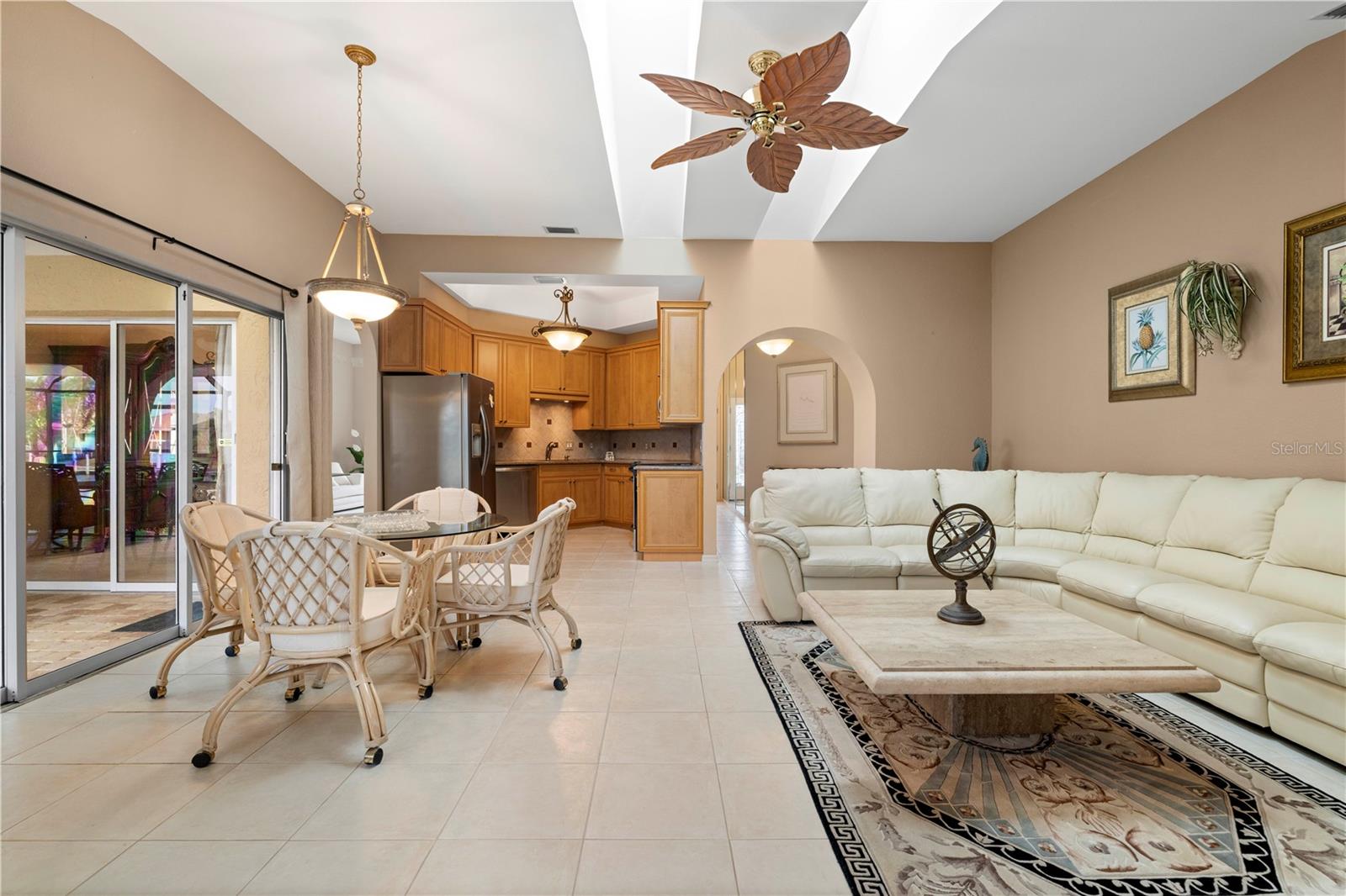 Image 28 of 68 For 5032 La Costa Island Court