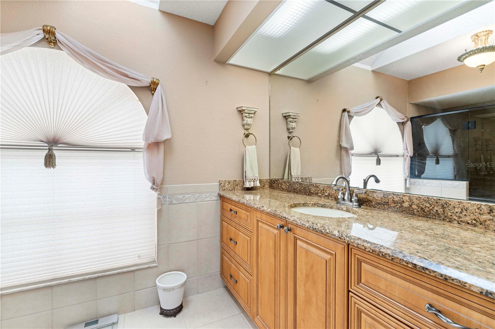Image 38 of 68 For 5032 La Costa Island Court