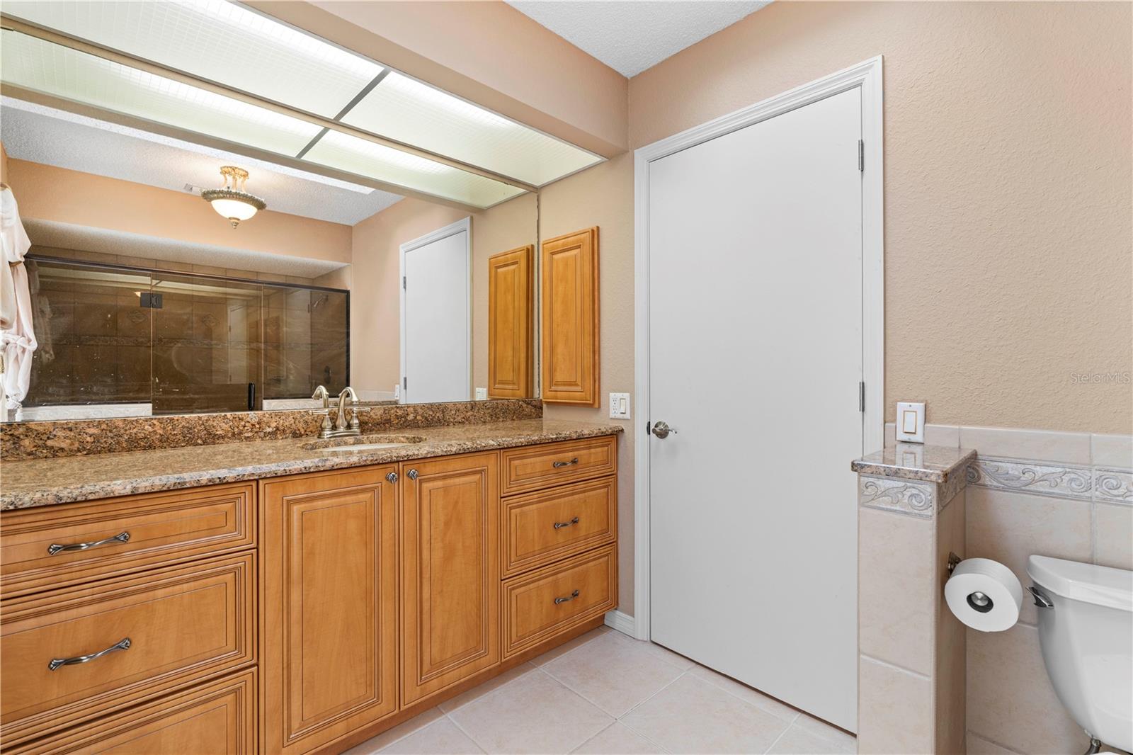 Image 40 of 68 For 5032 La Costa Island Court
