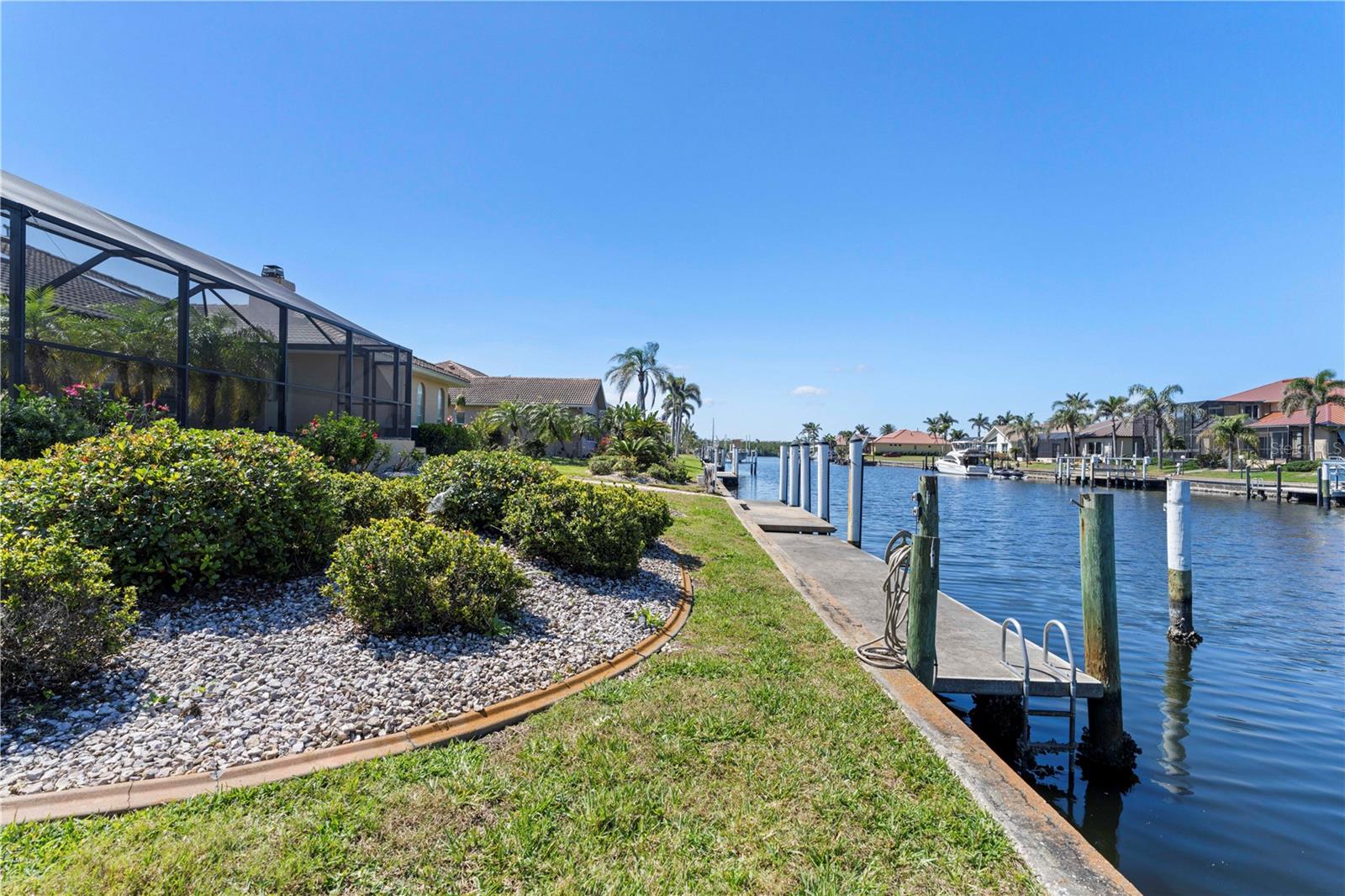 Image 6 of 68 For 5032 La Costa Island Court