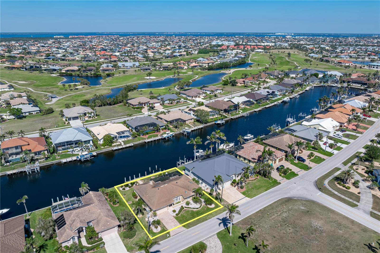 Image 60 of 68 For 5032 La Costa Island Court