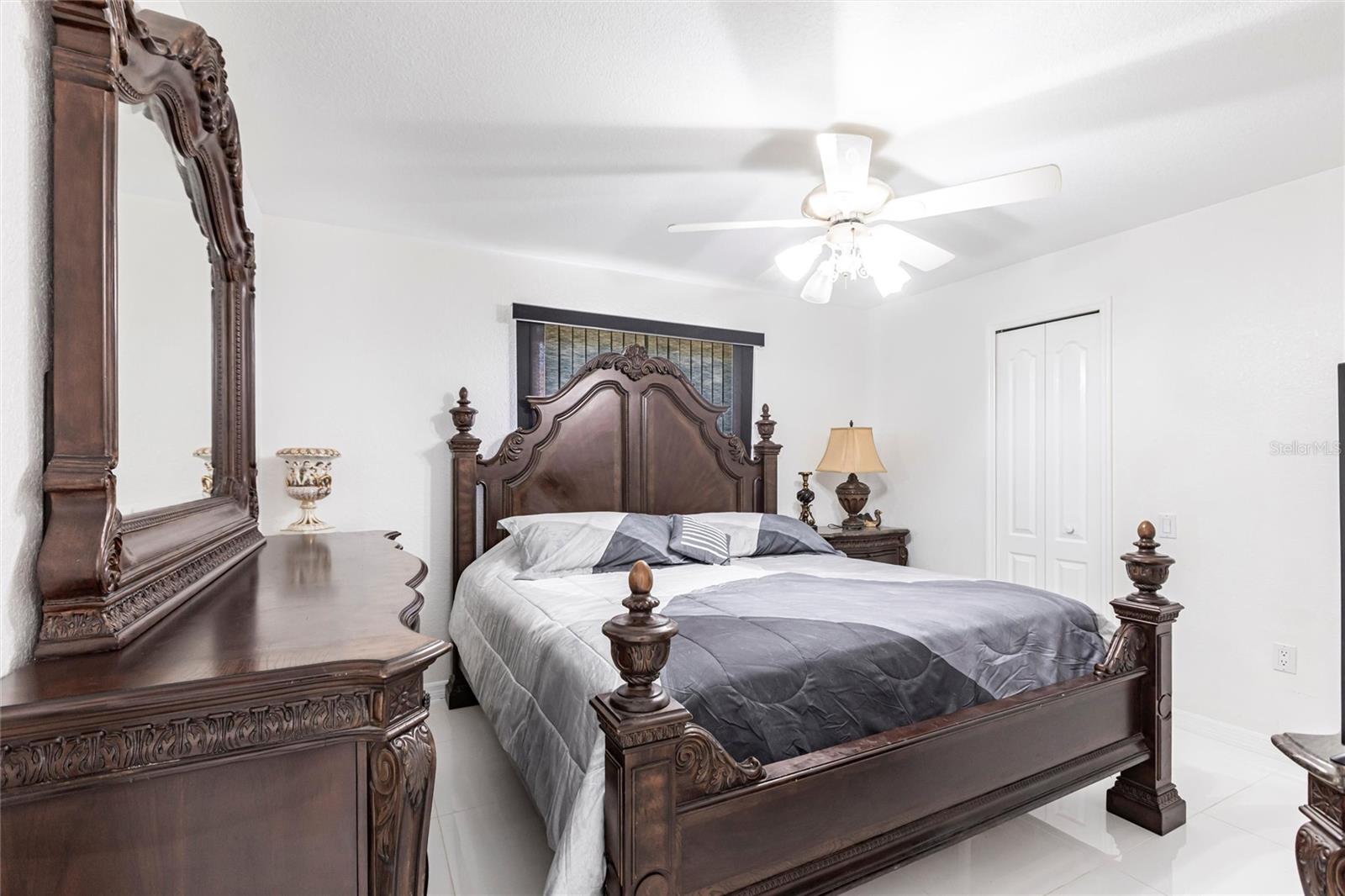 Image 21 of 55 For 20339 Gentry Avenue