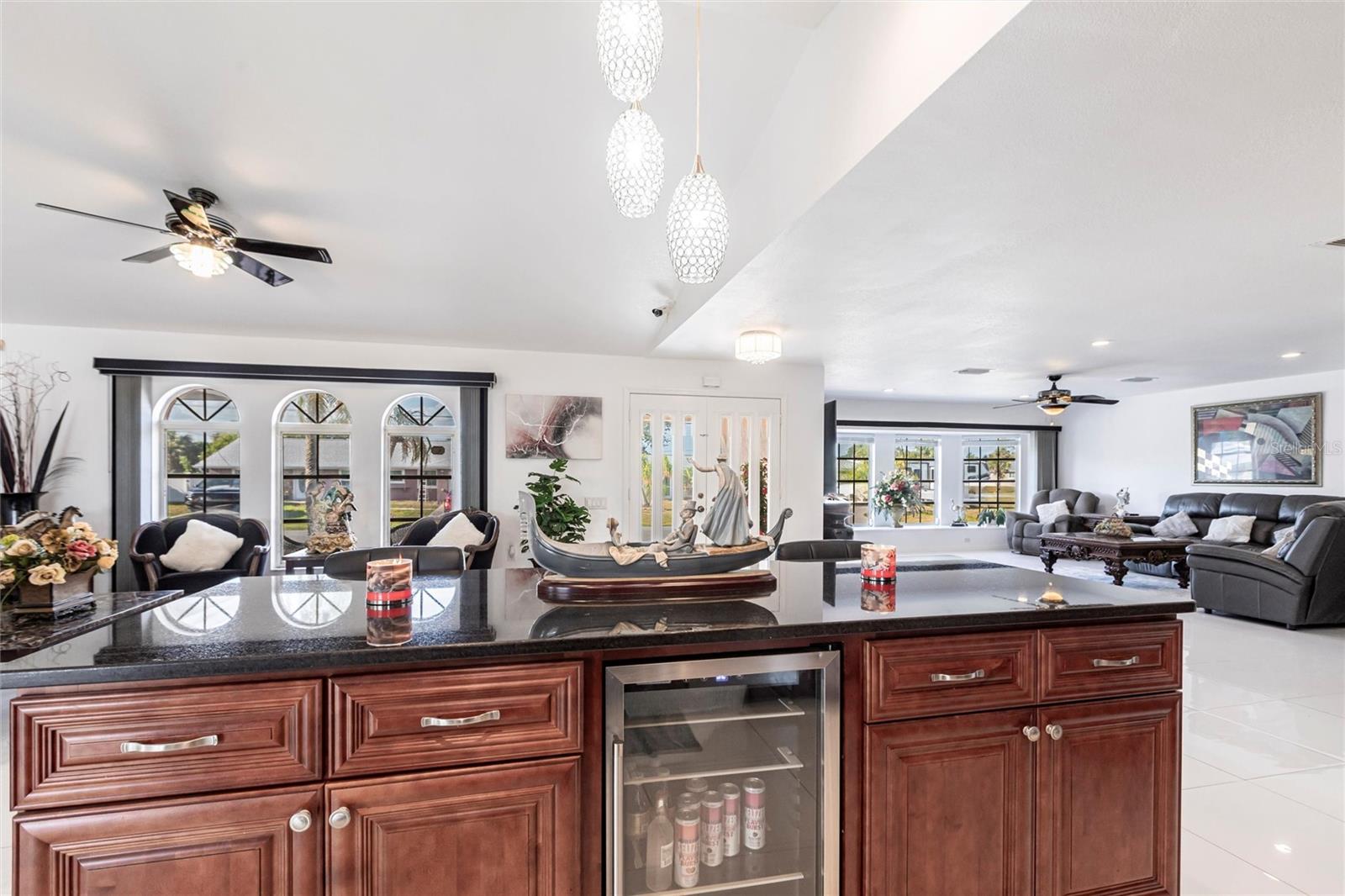 Image 9 of 55 For 20339 Gentry Avenue