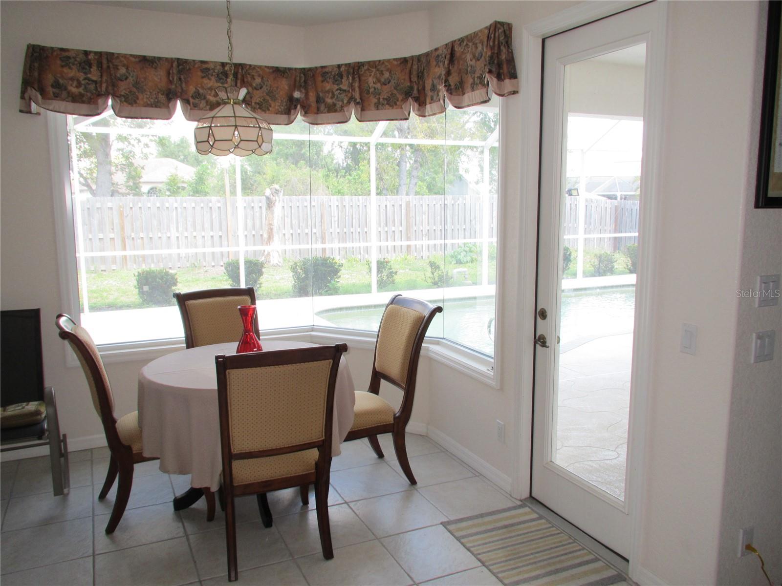 Image 10 of 21 For 23404 Peachland Boulevard