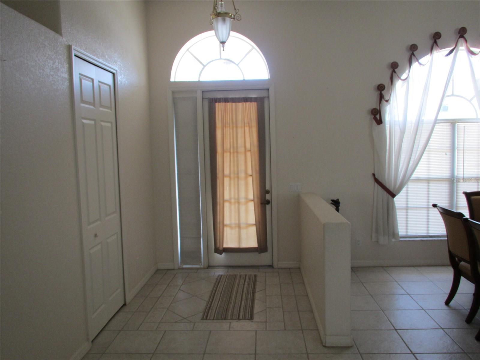 Image 4 of 21 For 23404 Peachland Boulevard