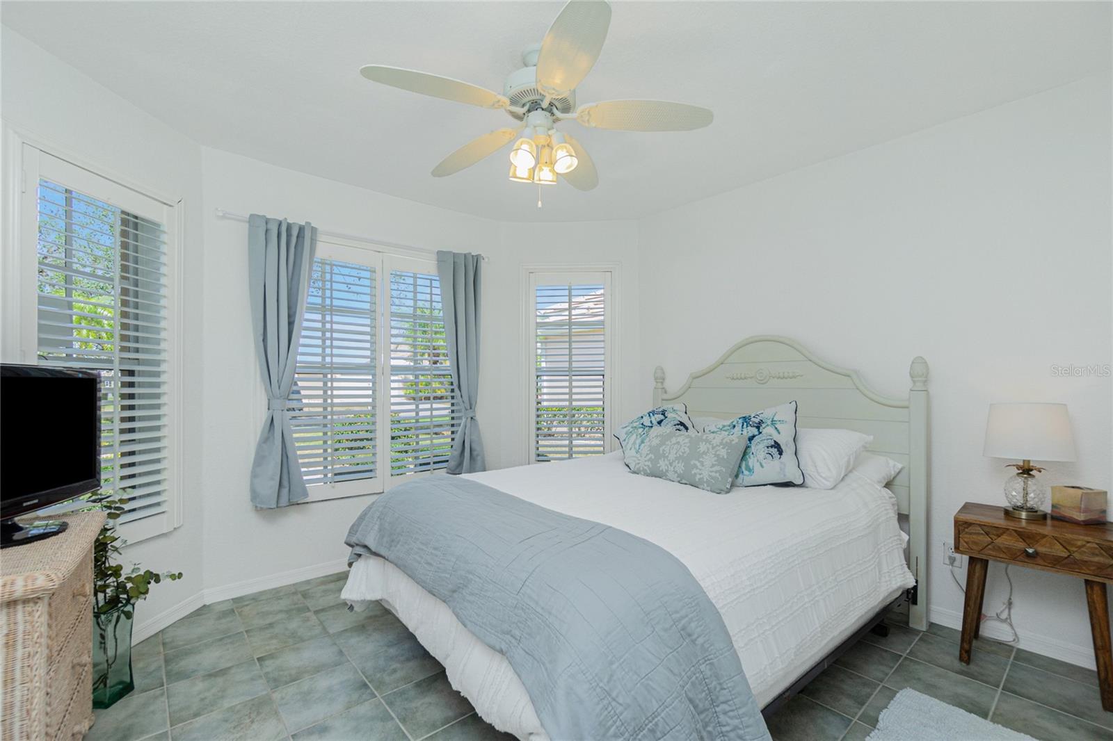 Image 16 of 25 For 26162 Stillwater Circle