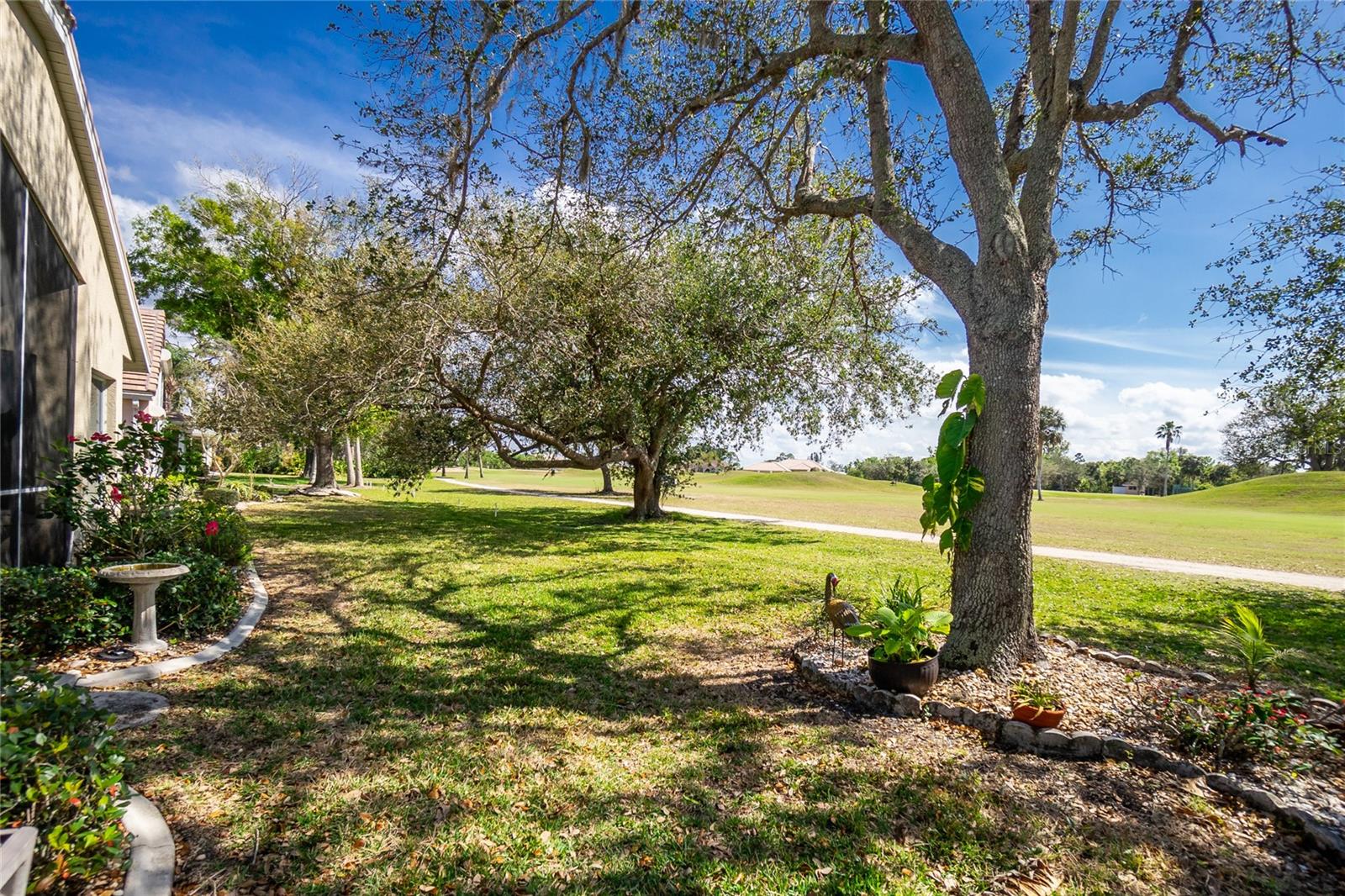 Image 19 of 25 For 26162 Stillwater Circle