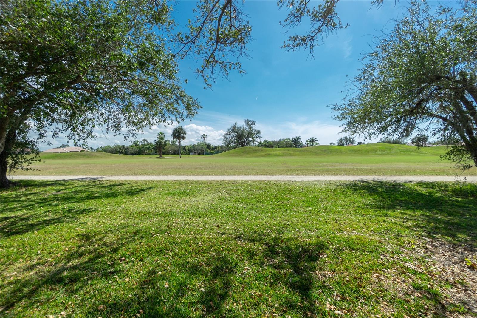 Image 21 of 25 For 26162 Stillwater Circle