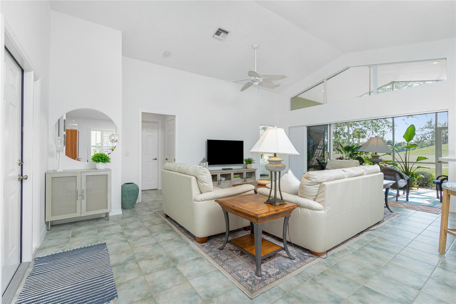 Image 6 of 25 For 26162 Stillwater Circle